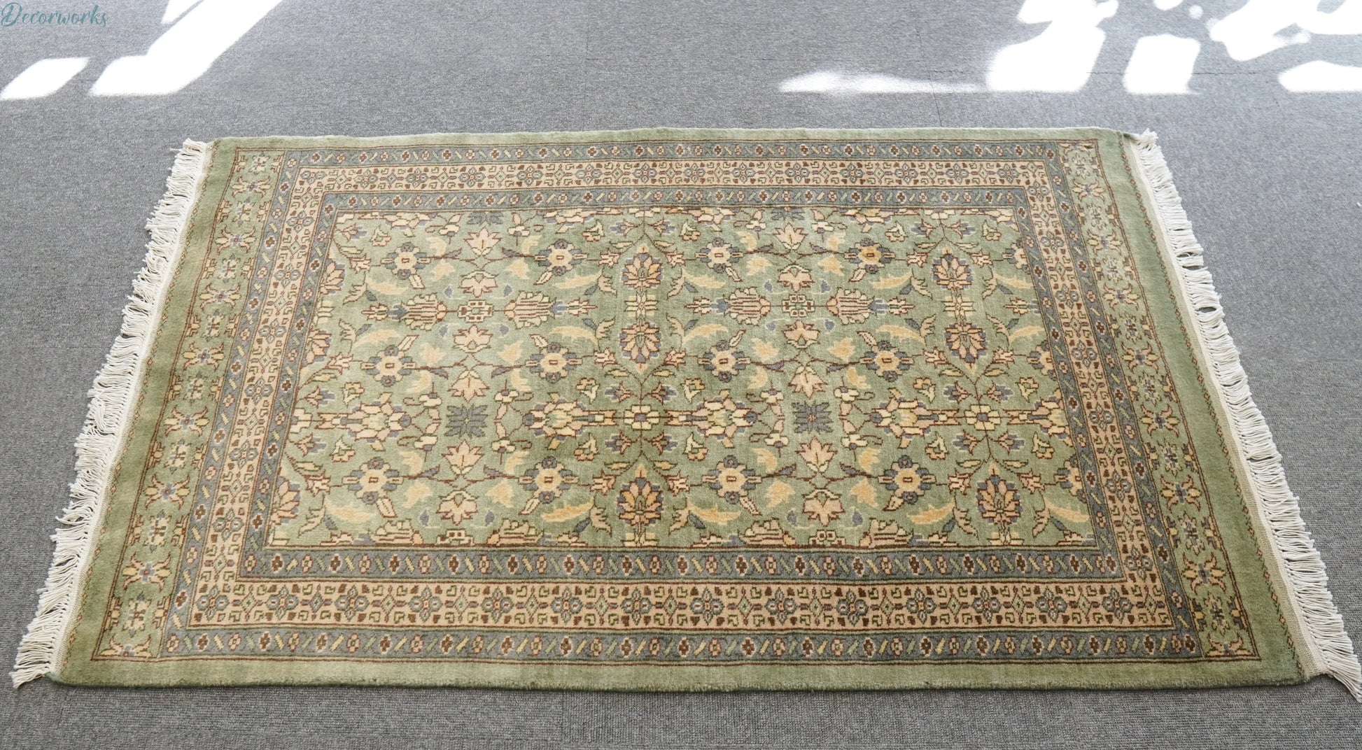 126×78cm　パキスタン手織り絨毯 Decorworks