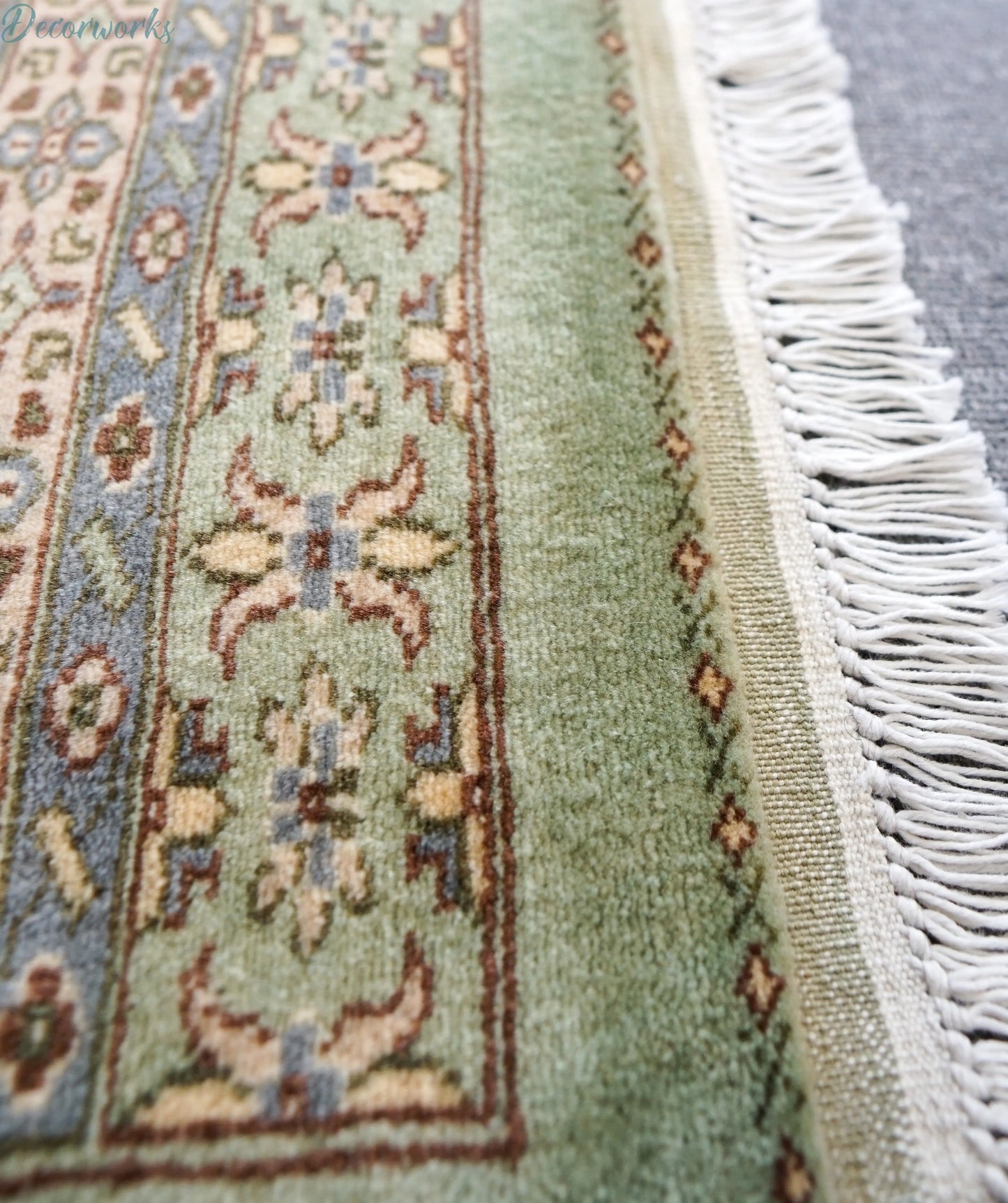 126×78cm　パキスタン手織り絨毯 Decorworks