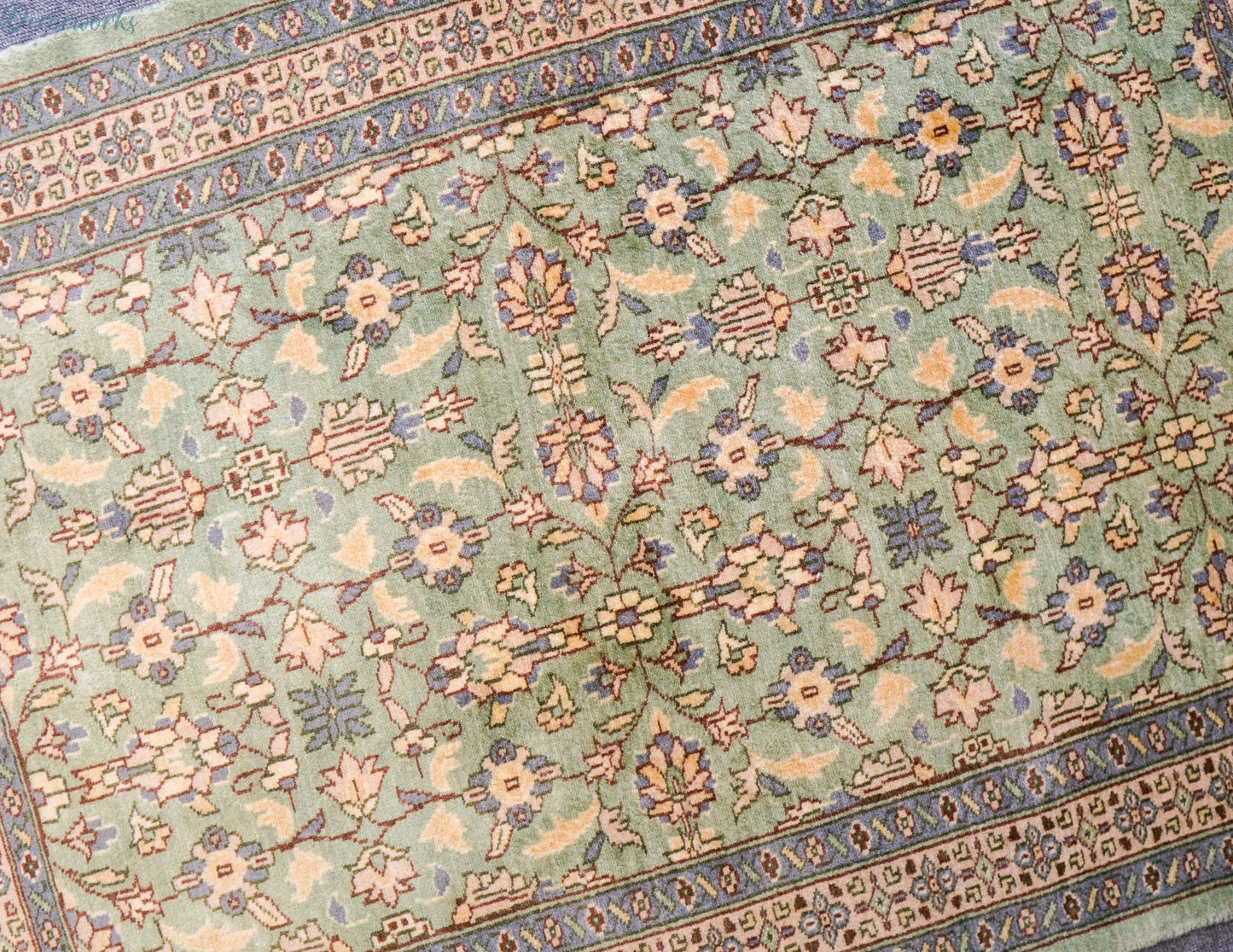 126×78cm　パキスタン手織り絨毯 Decorworks