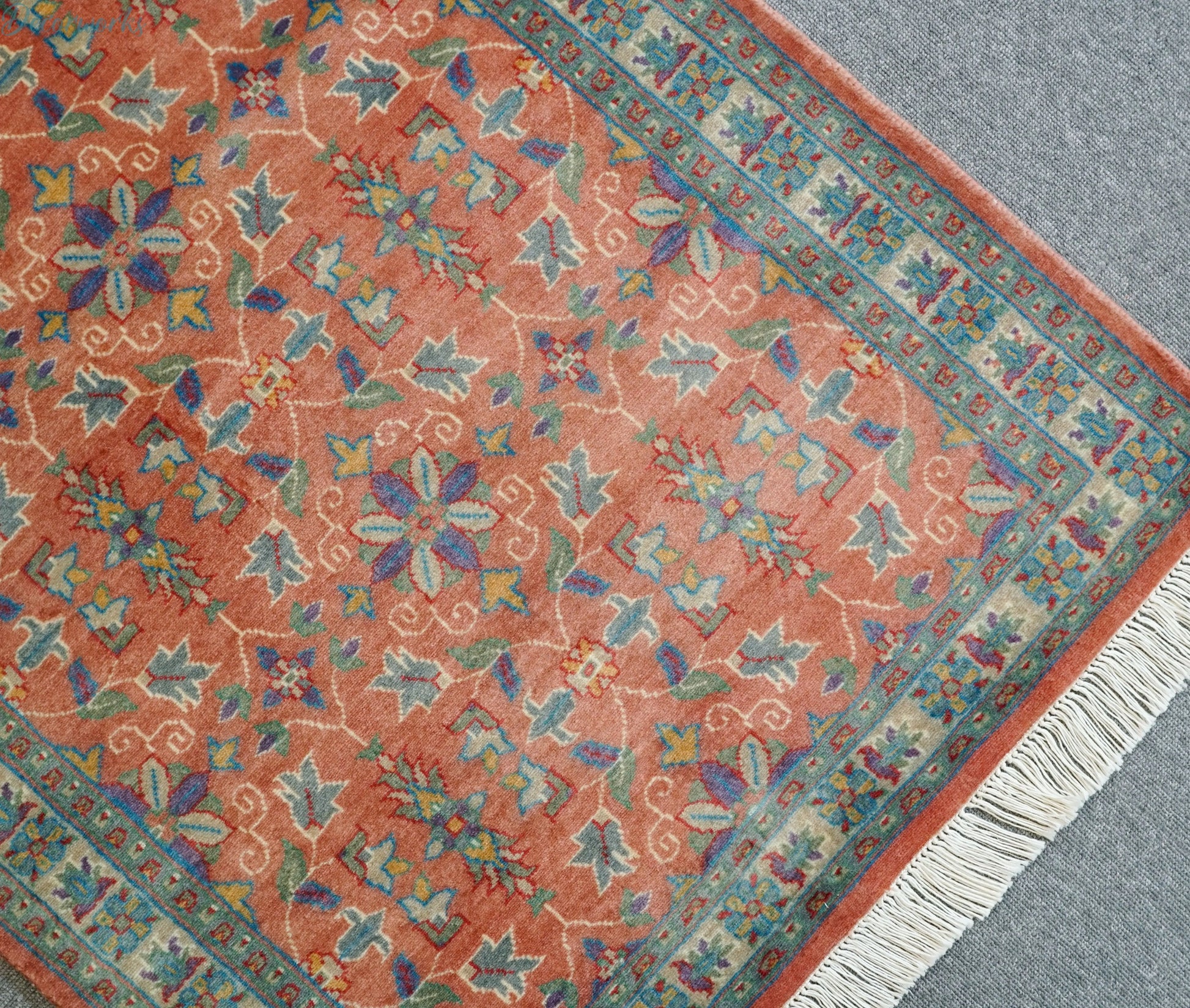126×82cm  パキスタン手織り絨毯 - Decorworks