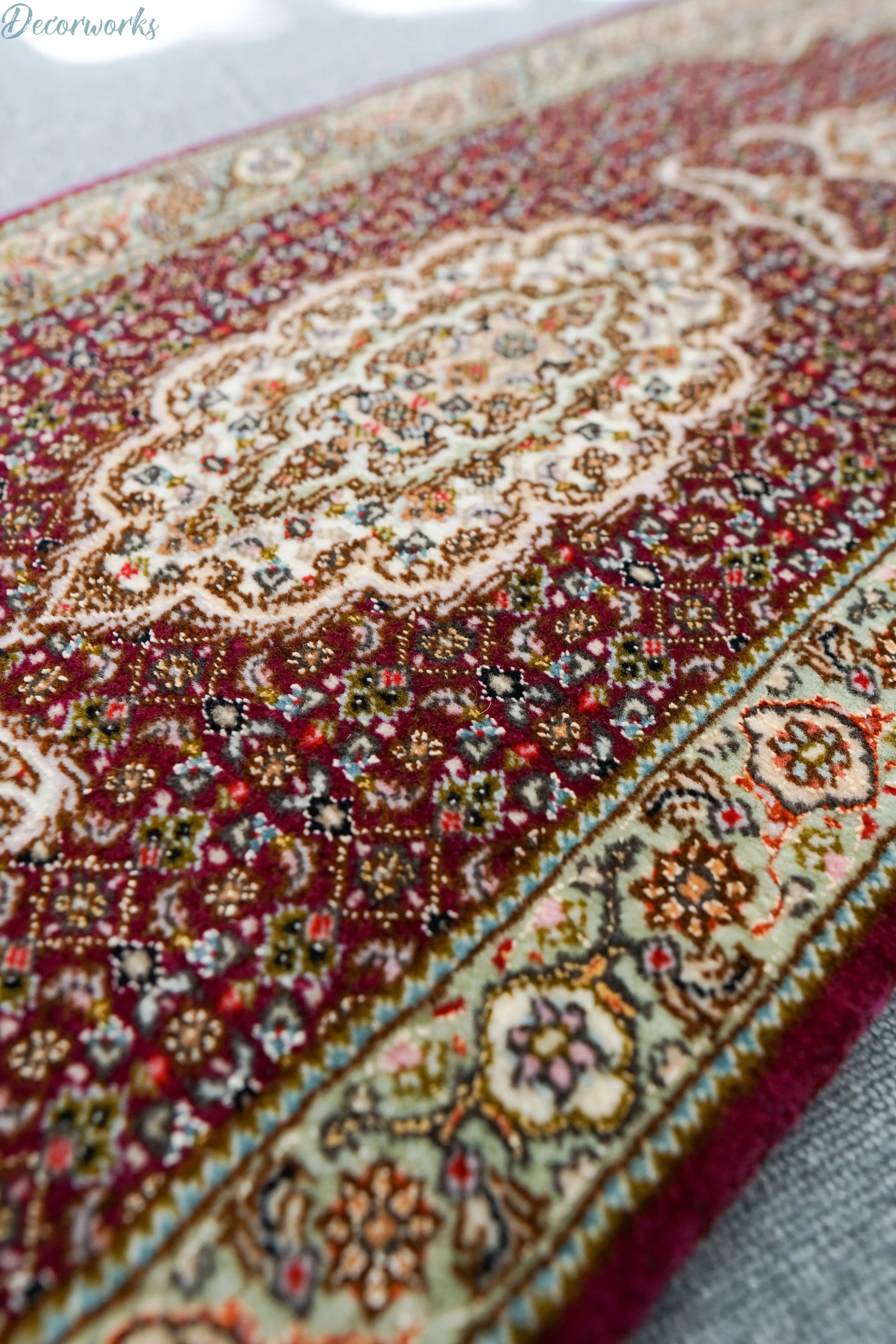 130×40cm ペルシャ手織り絨毯 タブリーズ産　50RAJ Decorworks