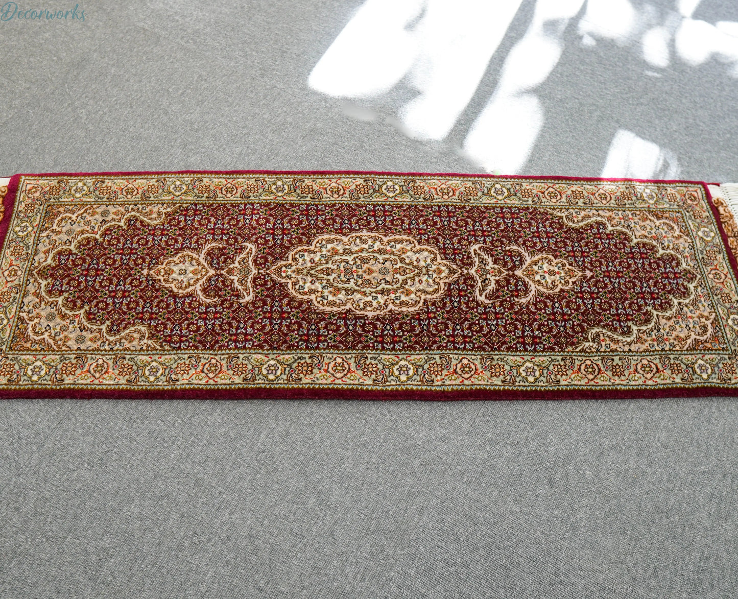 130×40cm ペルシャ手織り絨毯 タブリーズ産　50RAJ Decorworks