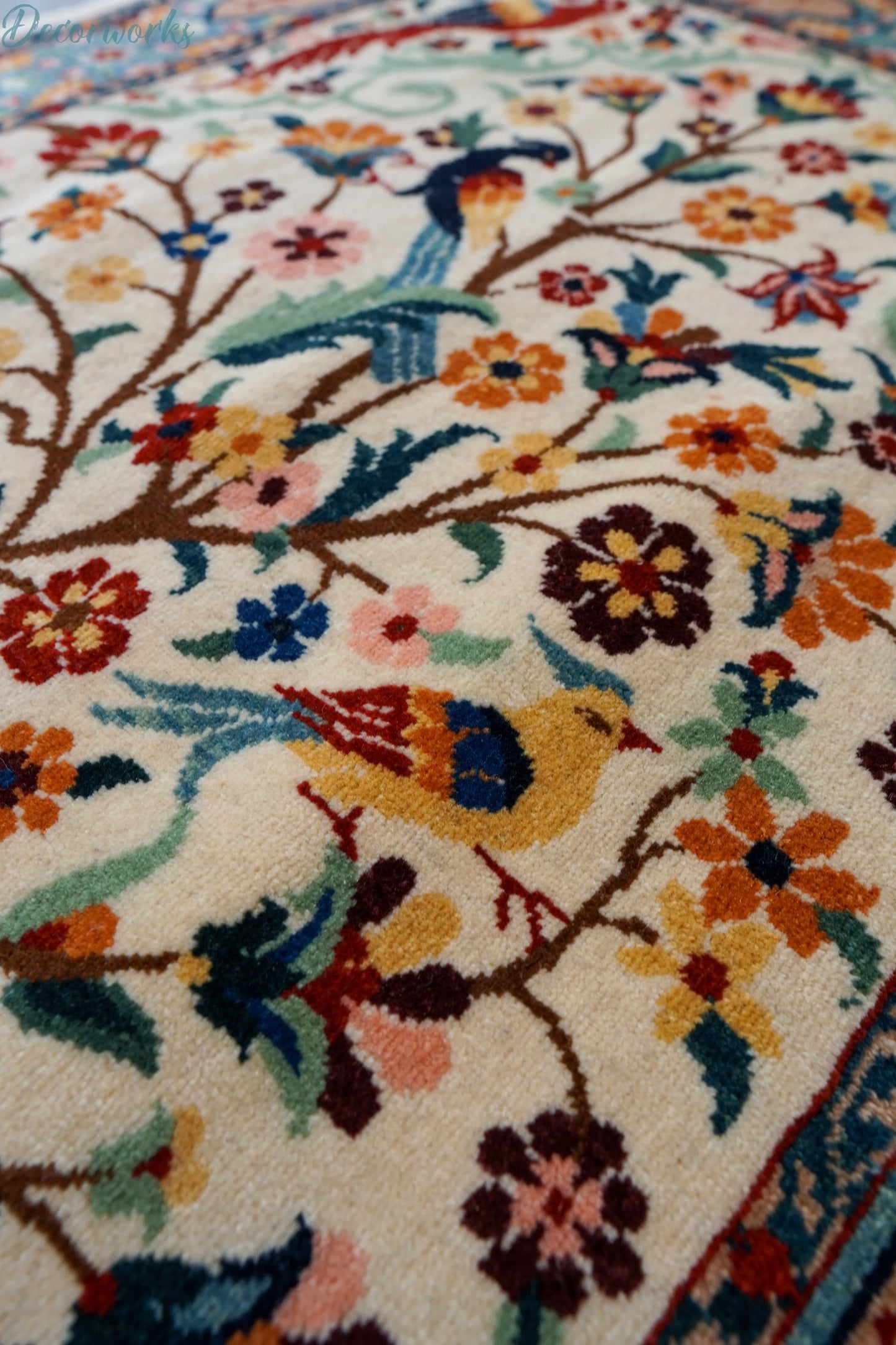 130×85cm　　ペルシャ バラミン産 手織り絨毯 Decorworks
