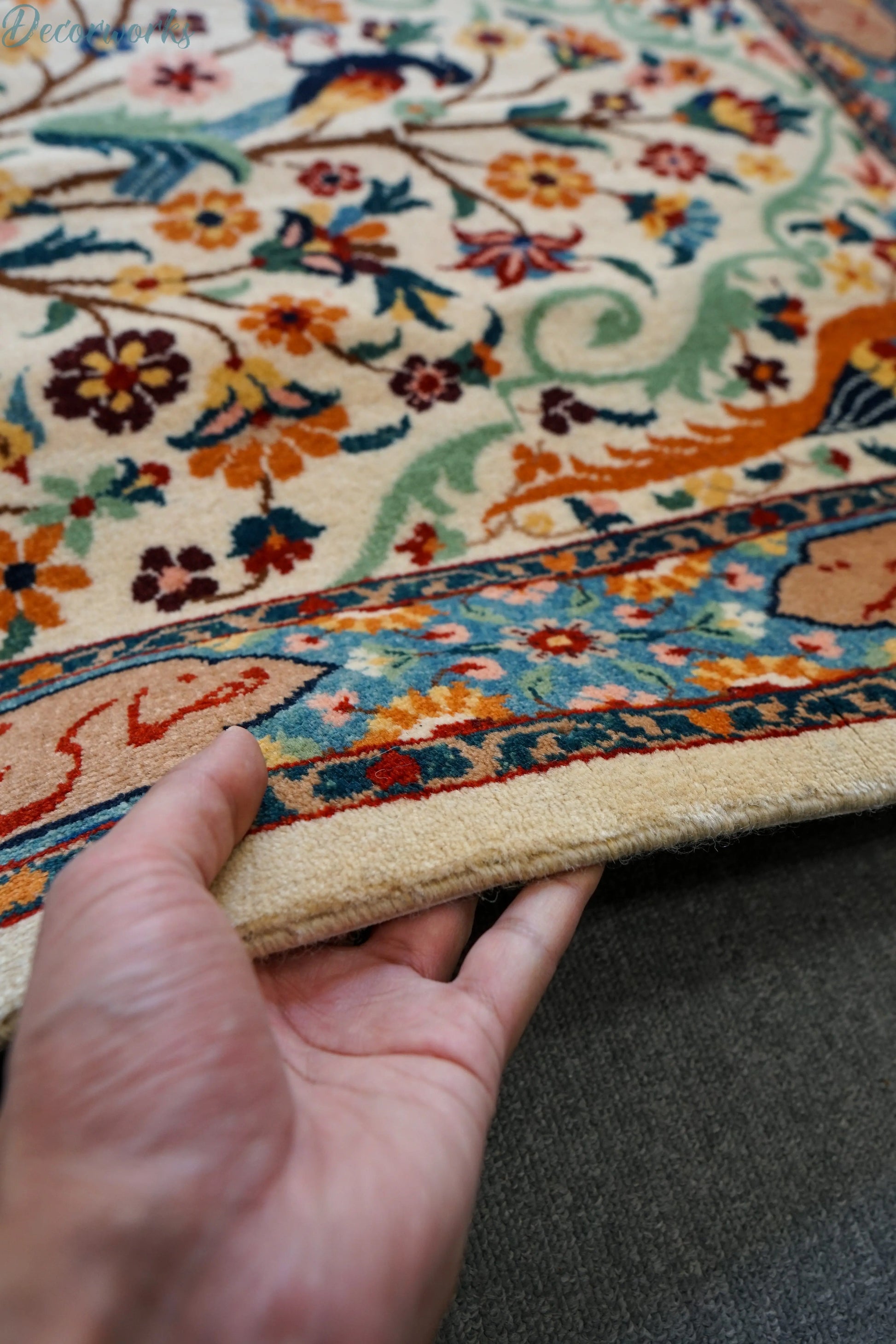 130×85cm　　ペルシャ バラミン産 手織り絨毯 Decorworks