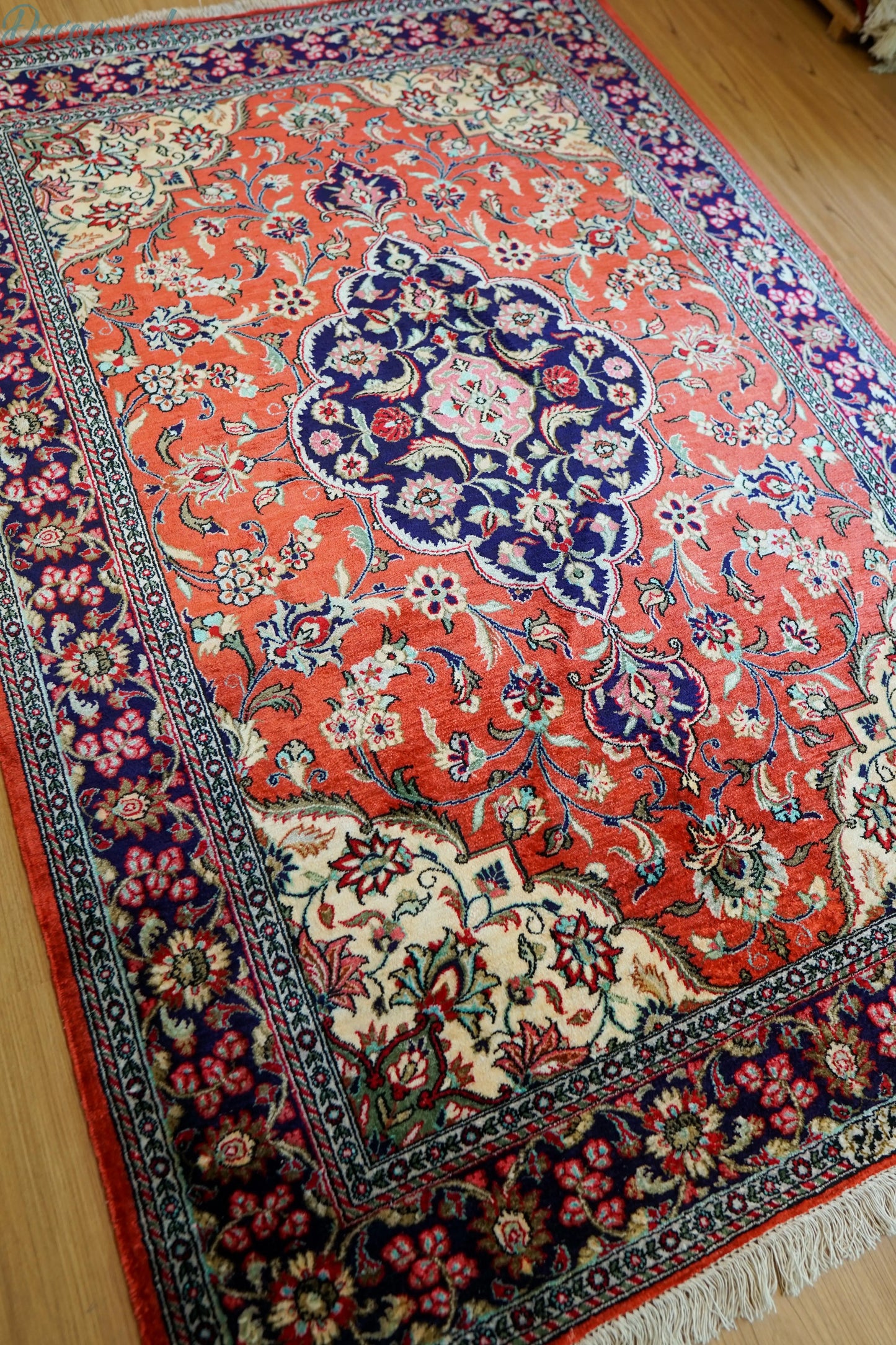145×102cm ペルシャ絨毯　クム産 シルク　ビンテージラグ Decorworks