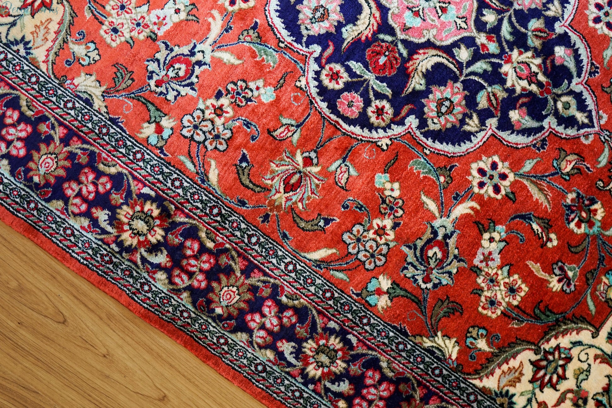 145×102cm ペルシャ絨毯　クム産 シルク　ビンテージラグ Decorworks