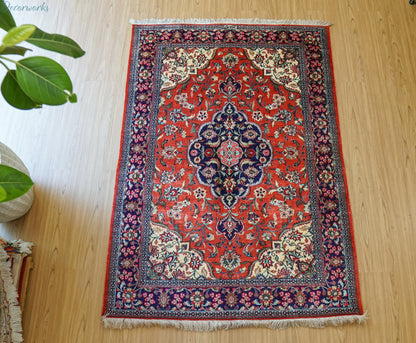 145×102cm ペルシャ絨毯　クム産 シルク　ビンテージラグ Decorworks