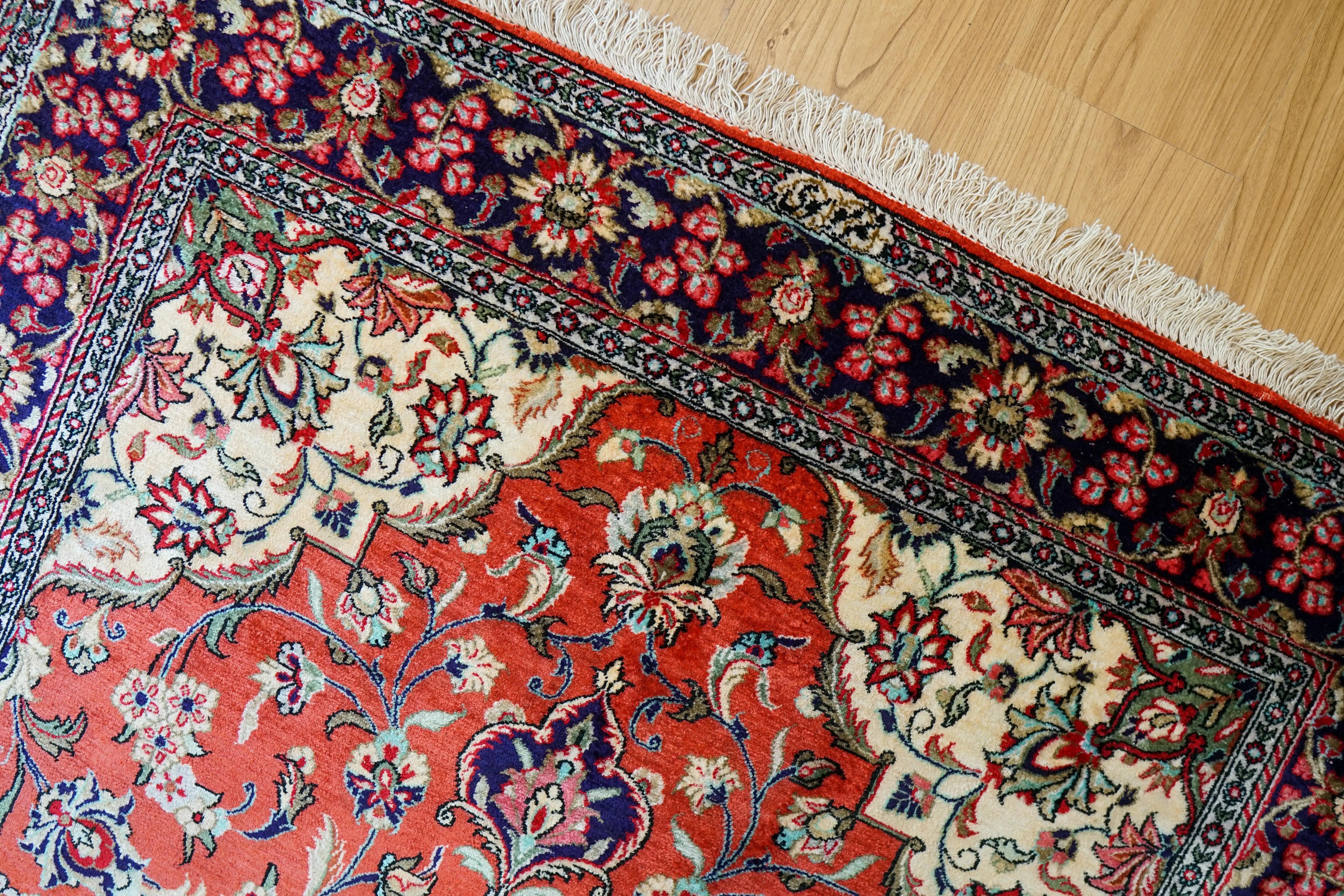 145×102cm ペルシャ絨毯 クム産 シルク ビンテージラグ - Decorworks