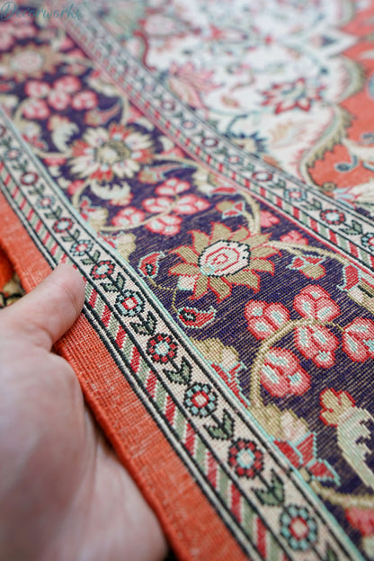 145×102cm ペルシャ絨毯　クム産 シルク　ビンテージラグ Decorworks