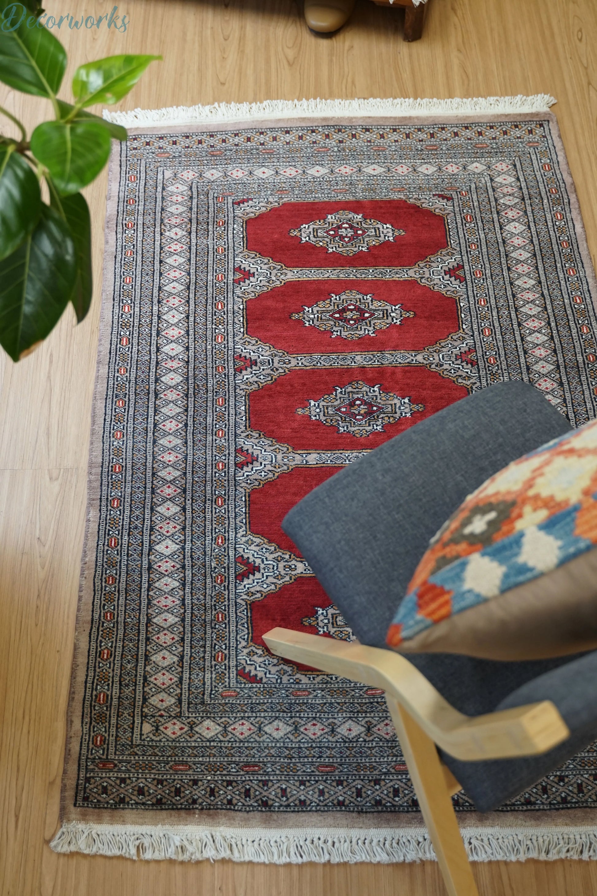148×96cm パキスタン絨毯 ヴィンテージラグ Decorworks