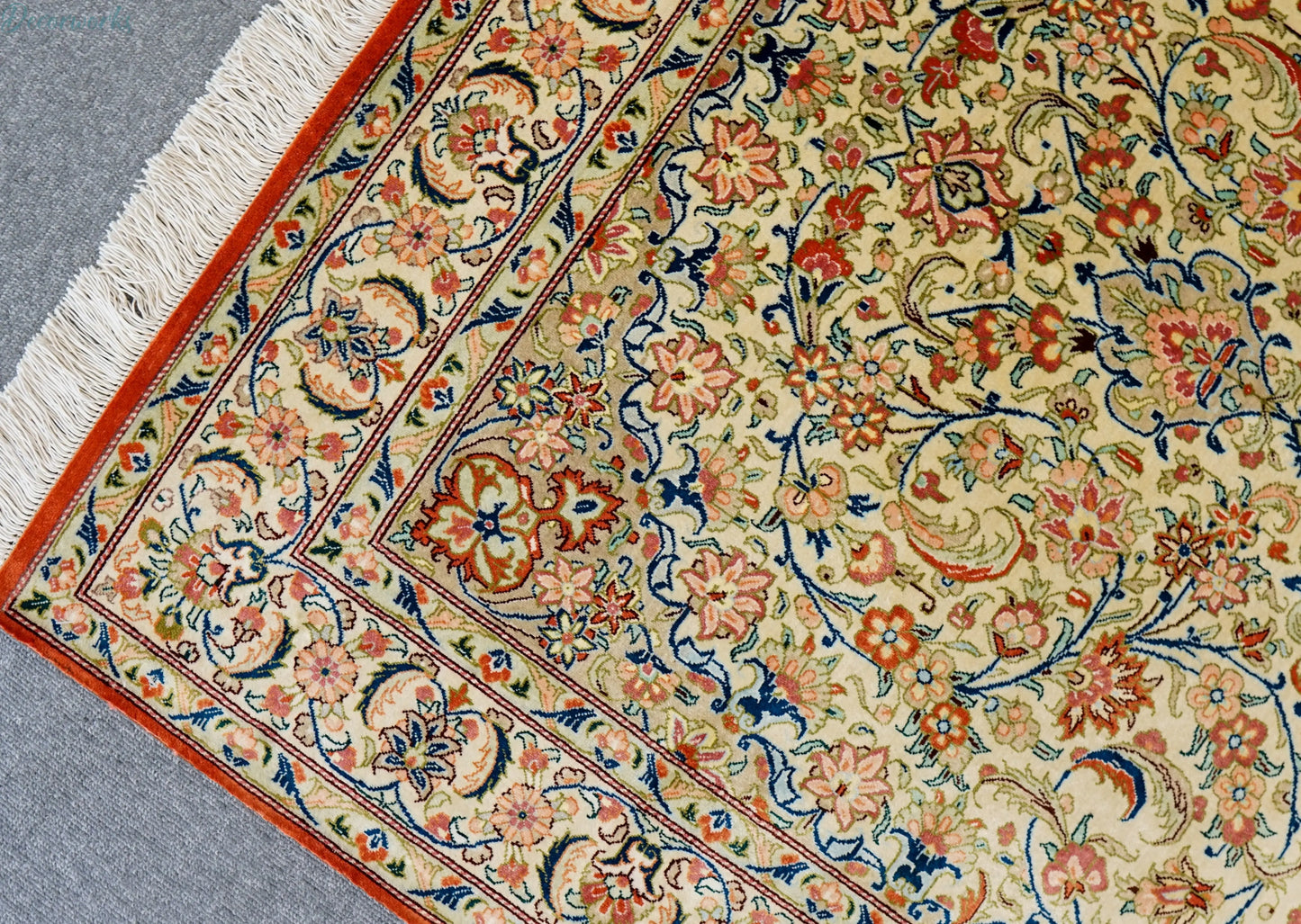 150×100cm ペルシャ絨毯　クム産　シルク 100% Decorworks