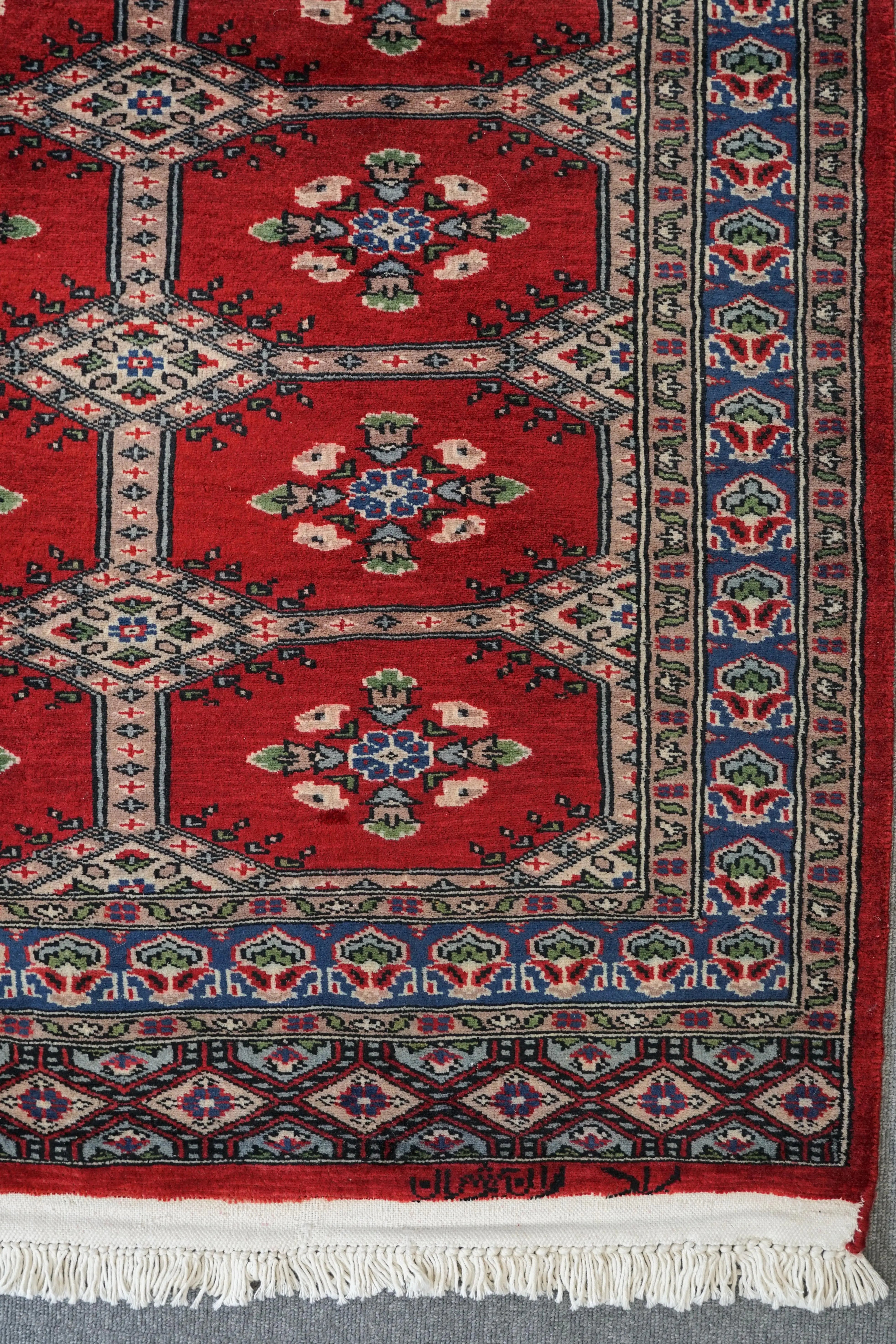 cana様　パキスタン絨毯　（188×277cm) cana様 パキスタン絨毯 （188×277cm) - メルカリ