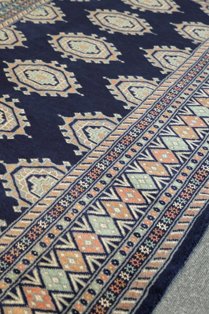 153×95cm  パキスタン手織り絨毯 Decorworks