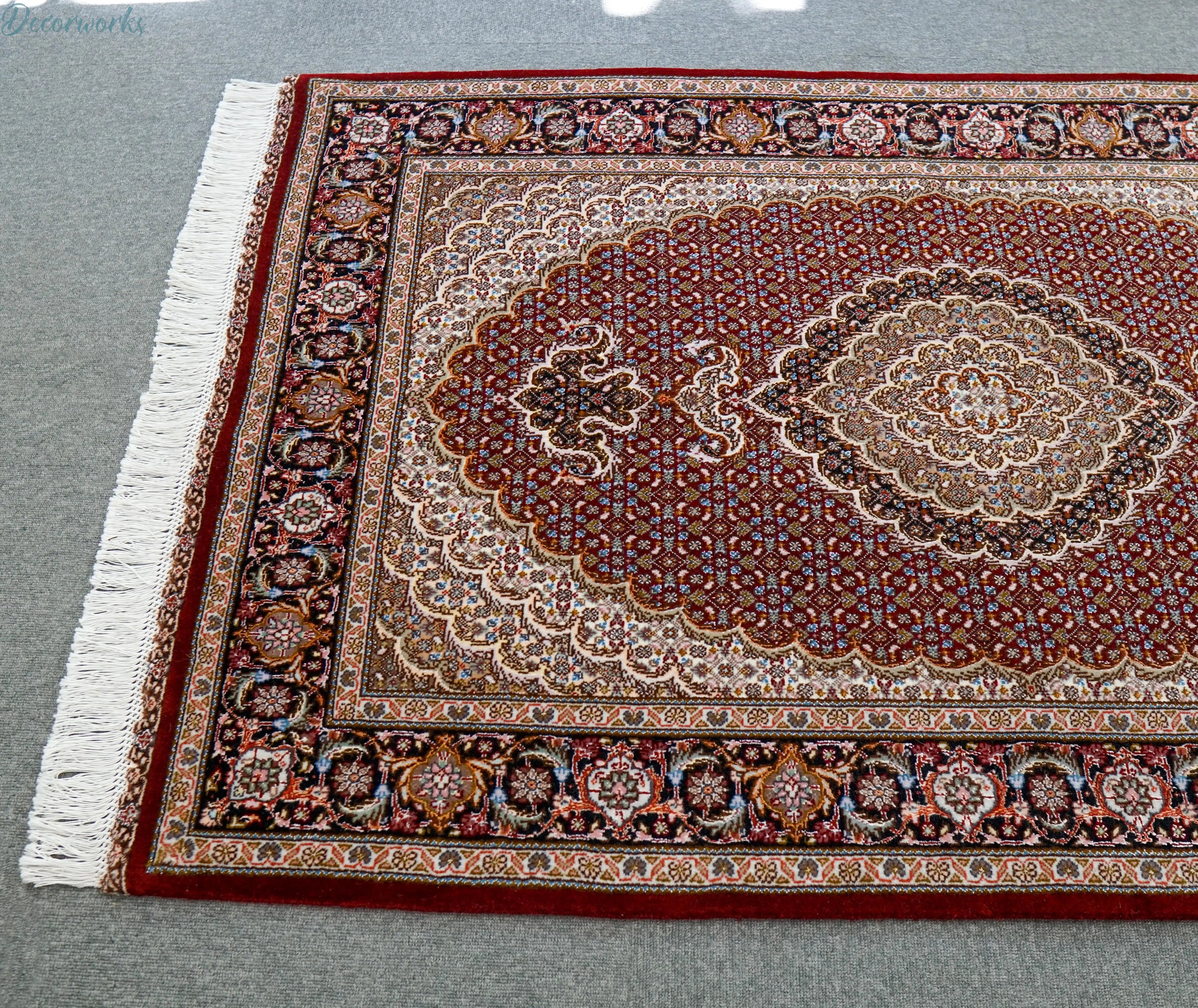 154×100cm 手織り ペルシャ絨毯 タブリーズ産 50RAJ - Decorworks