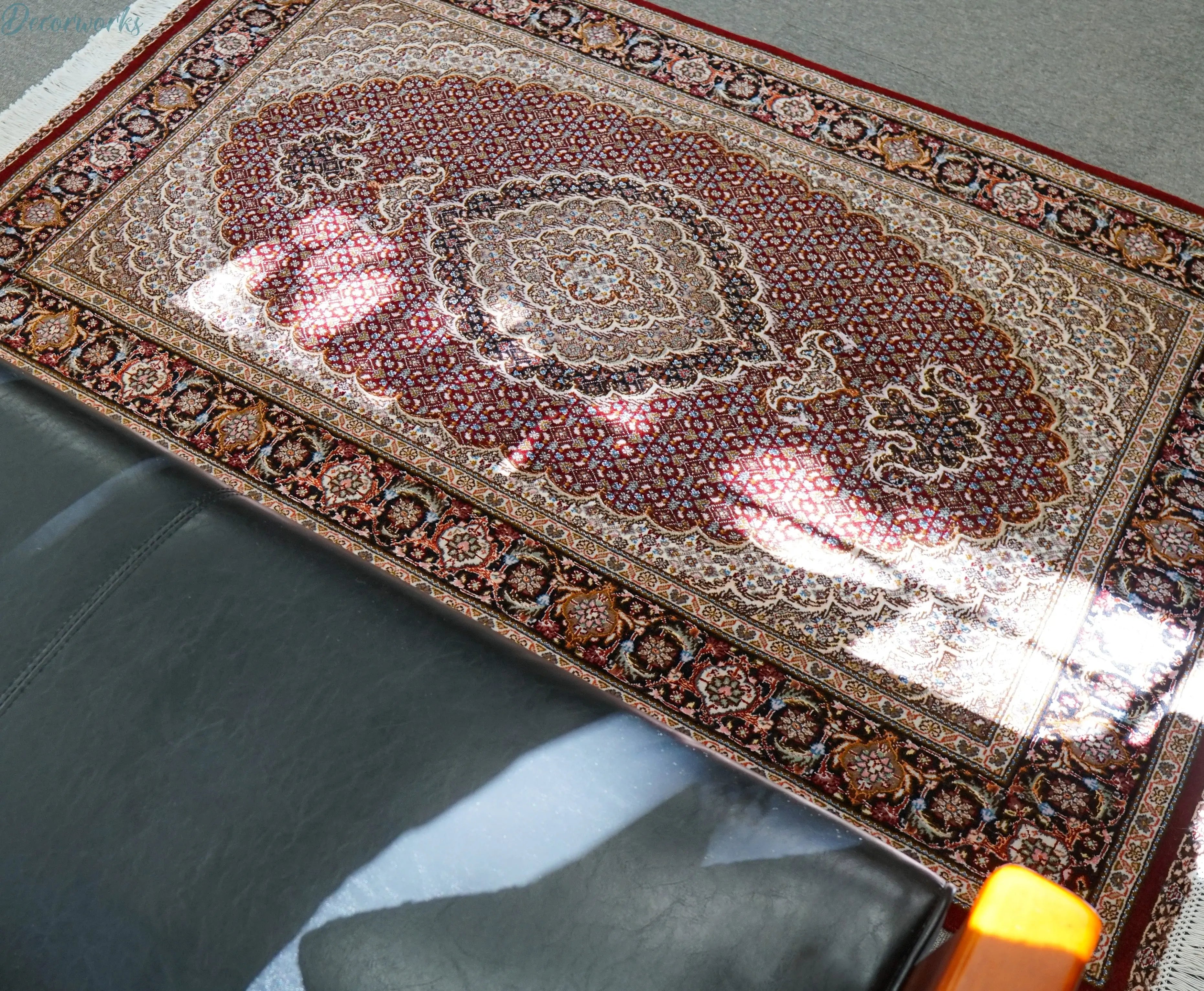 154×100cm 手織り ペルシャ絨毯 タブリーズ産 50RAJ - Decorworks