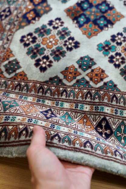 156×90cm   パキスタン手織り絨毯 Decorworks