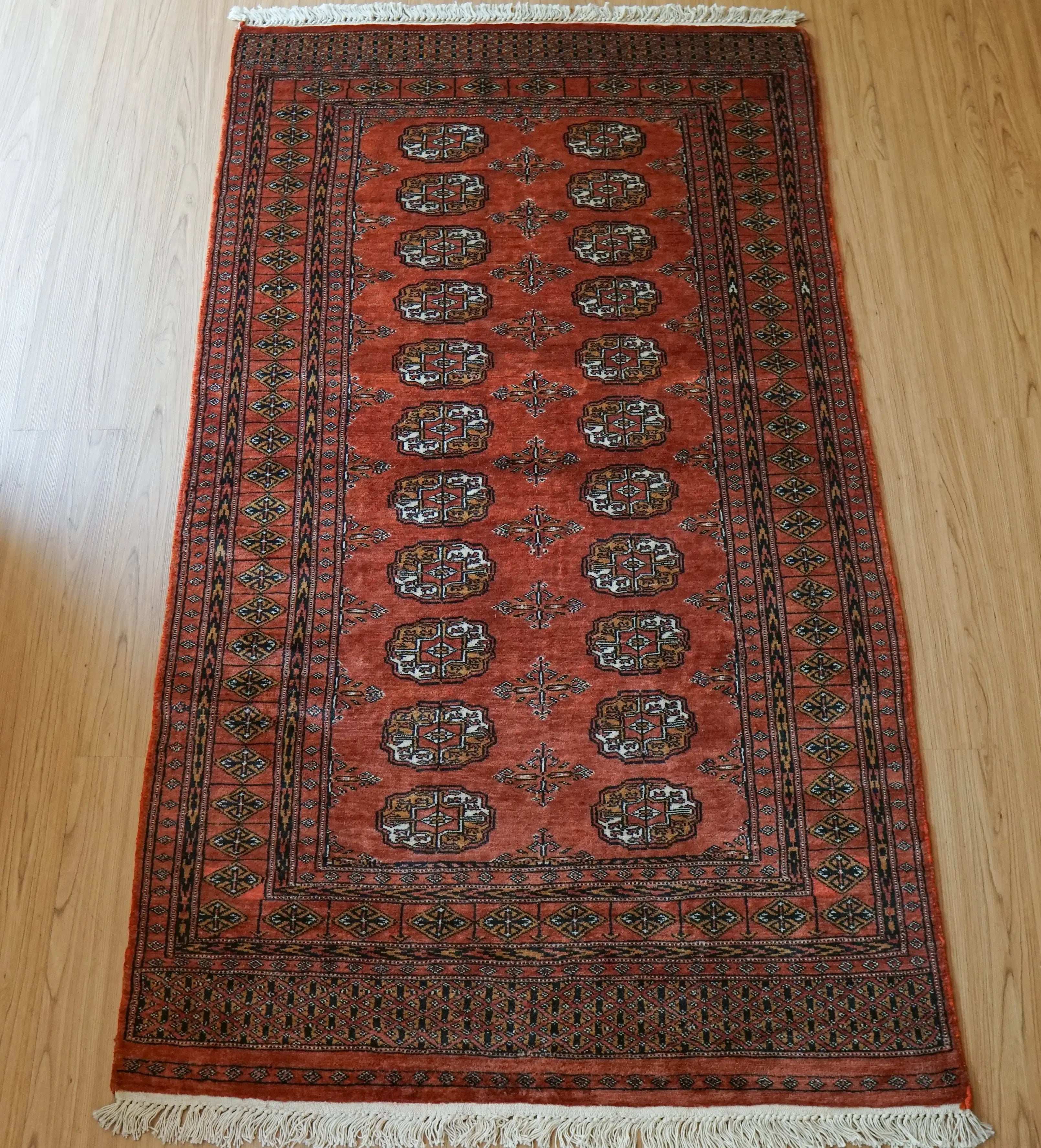 143×111cm トルクメン ボハララグ 手織り絨毯 ペルシャ ヴィンテージ