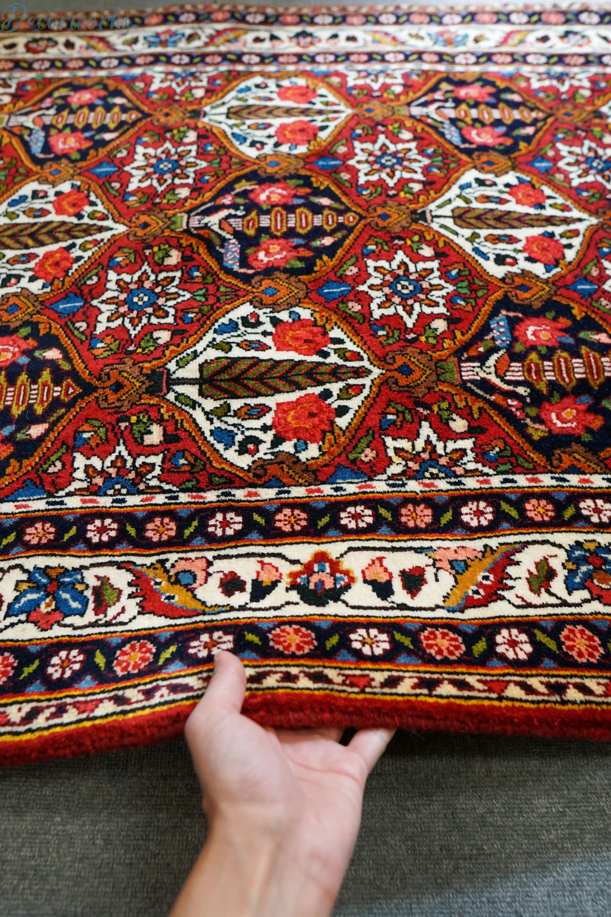 162×105cm ペルシャ絨毯 バクティアリ Decorworks