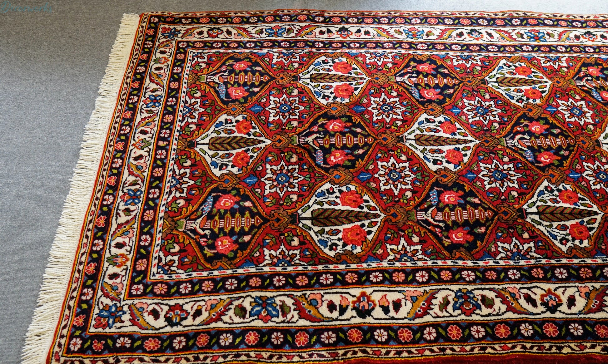 162×105cm ペルシャ絨毯 バクティアリ Decorworks