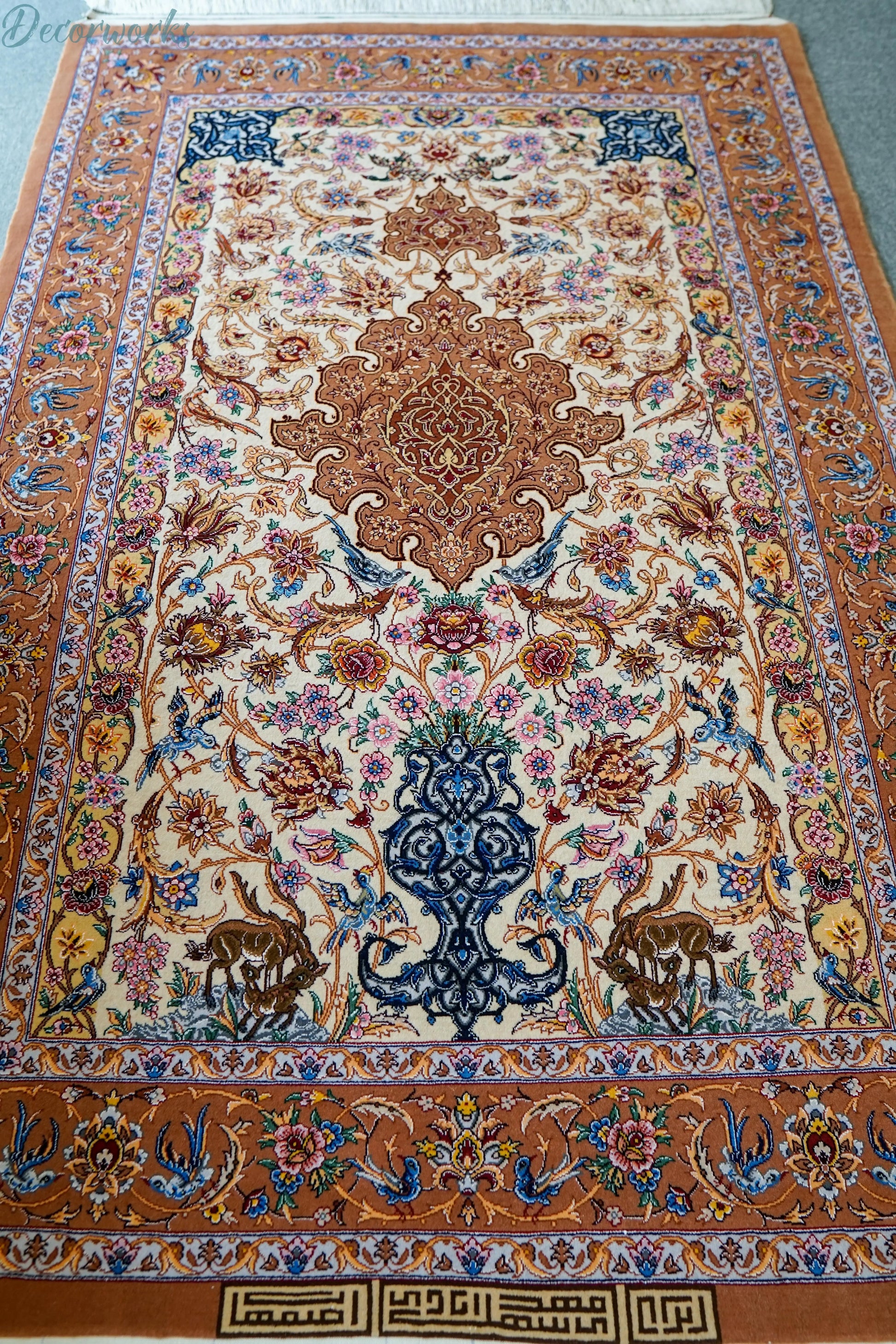163×110cm 　手織りペルシャ絨毯　イスファハン サハラク房 Decorworks