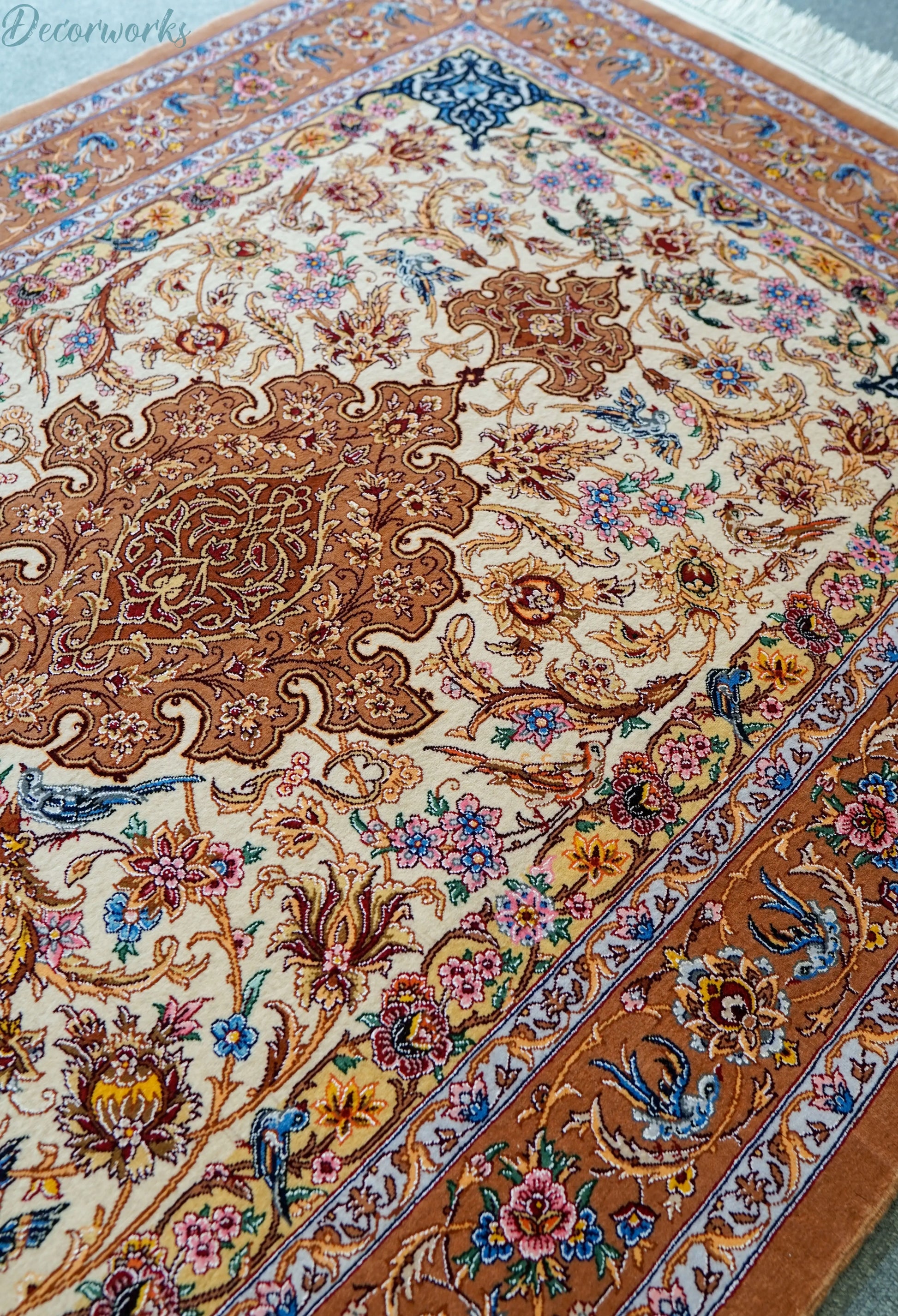 163×110cm 　手織りペルシャ絨毯　イスファハン サハラク房 Decorworks