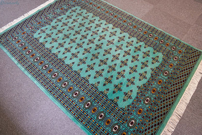 180×129cm パキスタン手織り絨毯 Decorworks