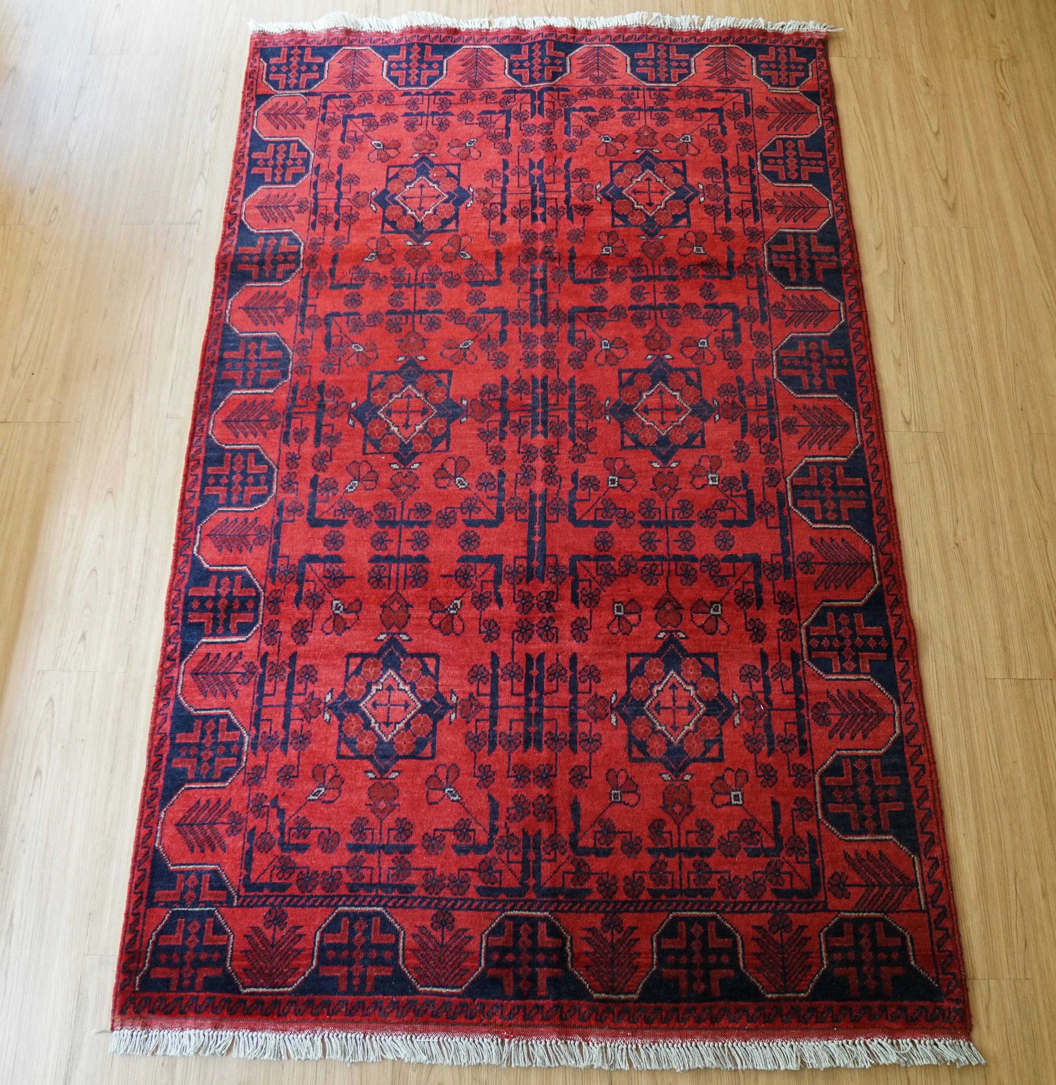 アフガニスタン手織り絨毯 カールモハメディ 195×121cm,伝統トライバル