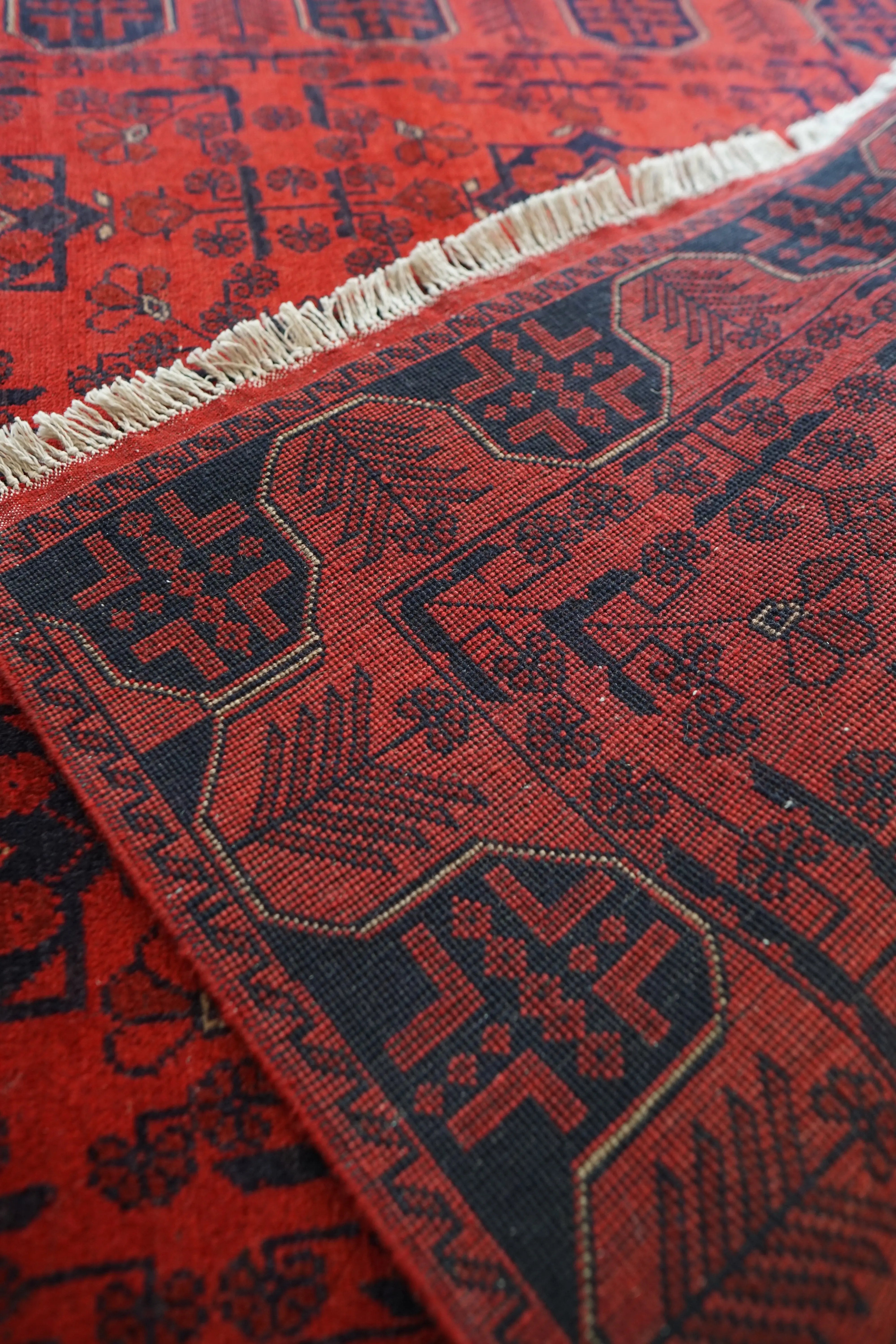 アフガニスタン手織り絨毯 カールモハメディ 195×121cm,伝統