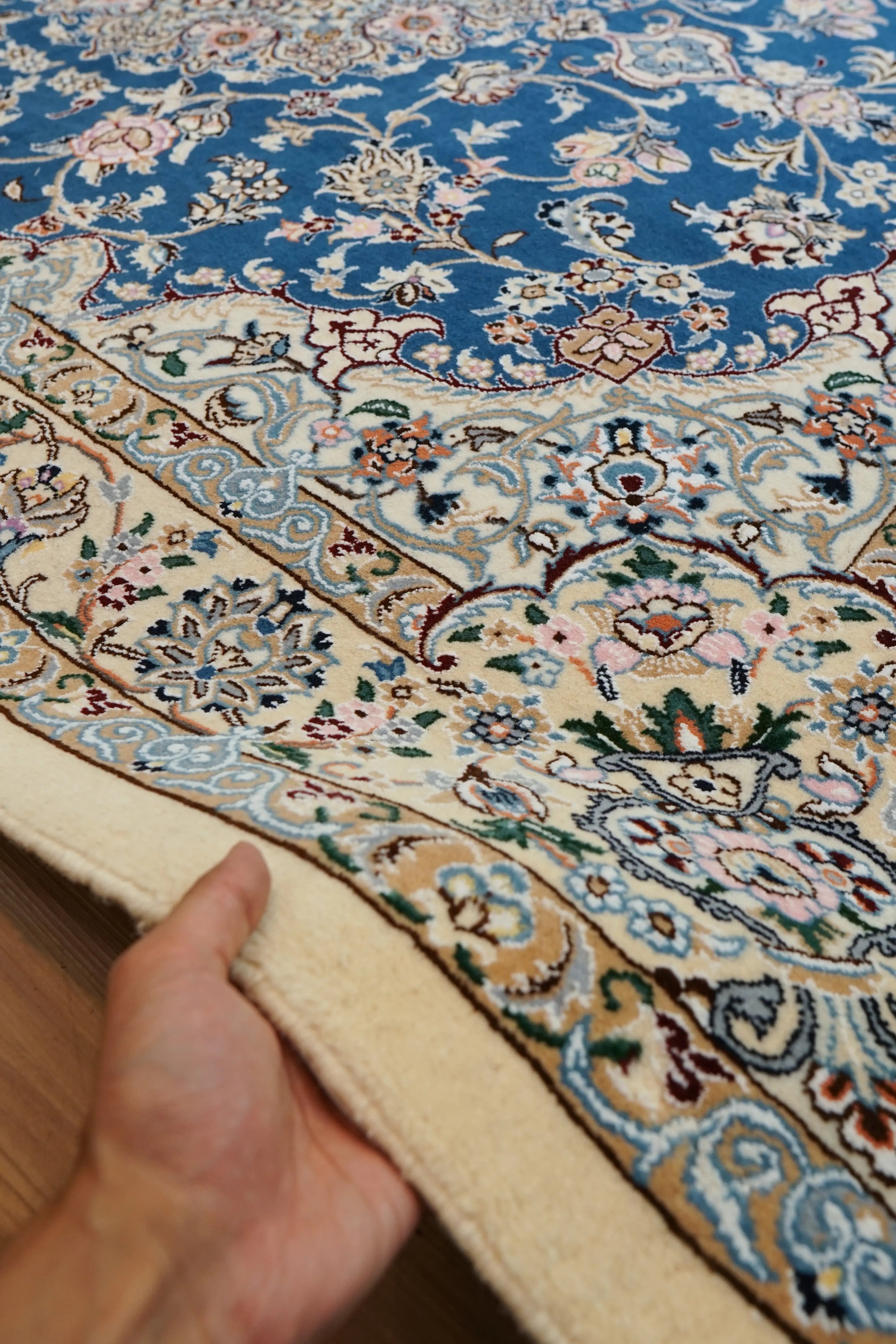 ペルシャ絨毯 ナイン産198×150cm- Decorworks