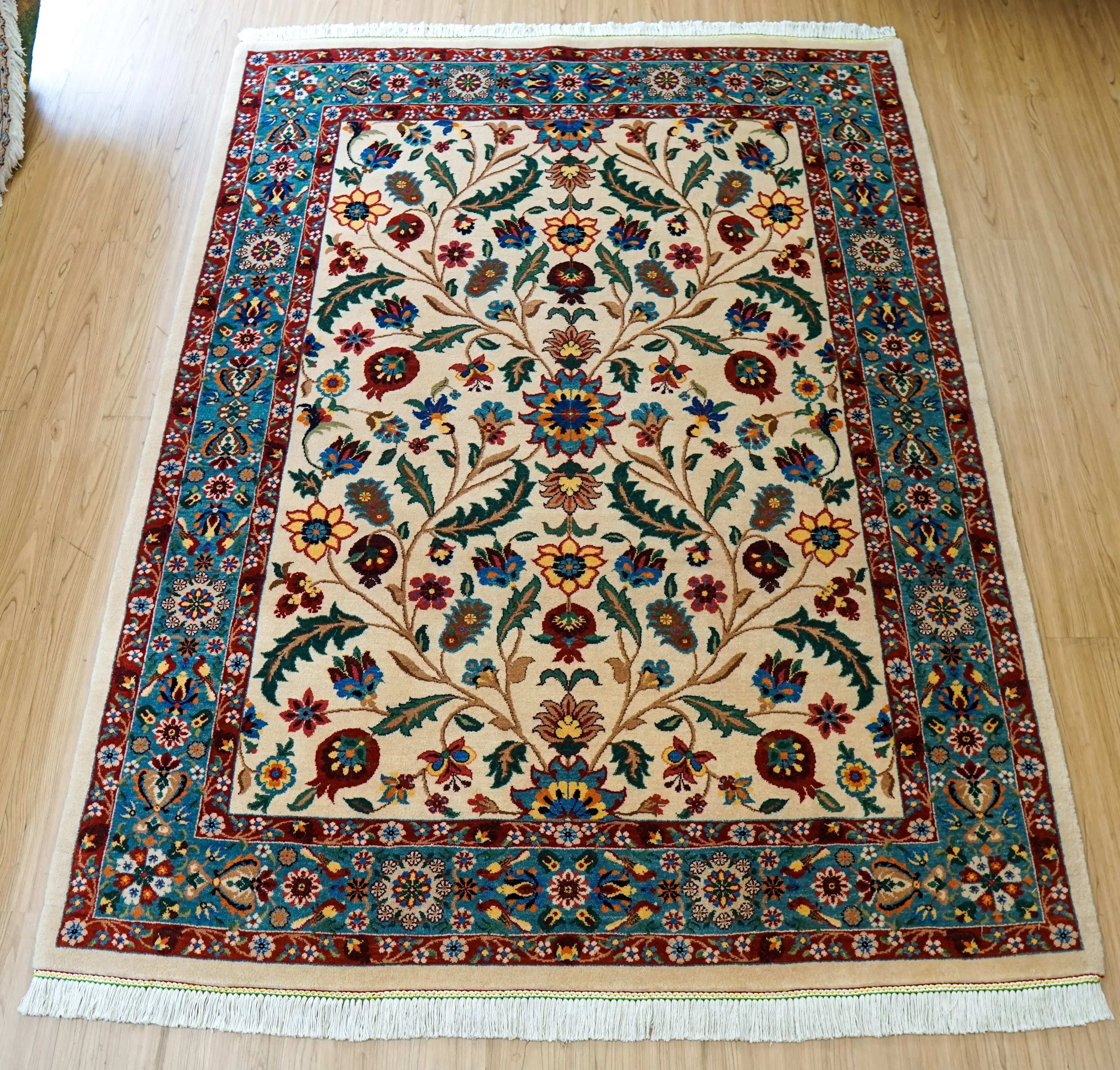 ペルシャ絨毯専門店 Decorworks イラン直輸入,手織りラグコレクション