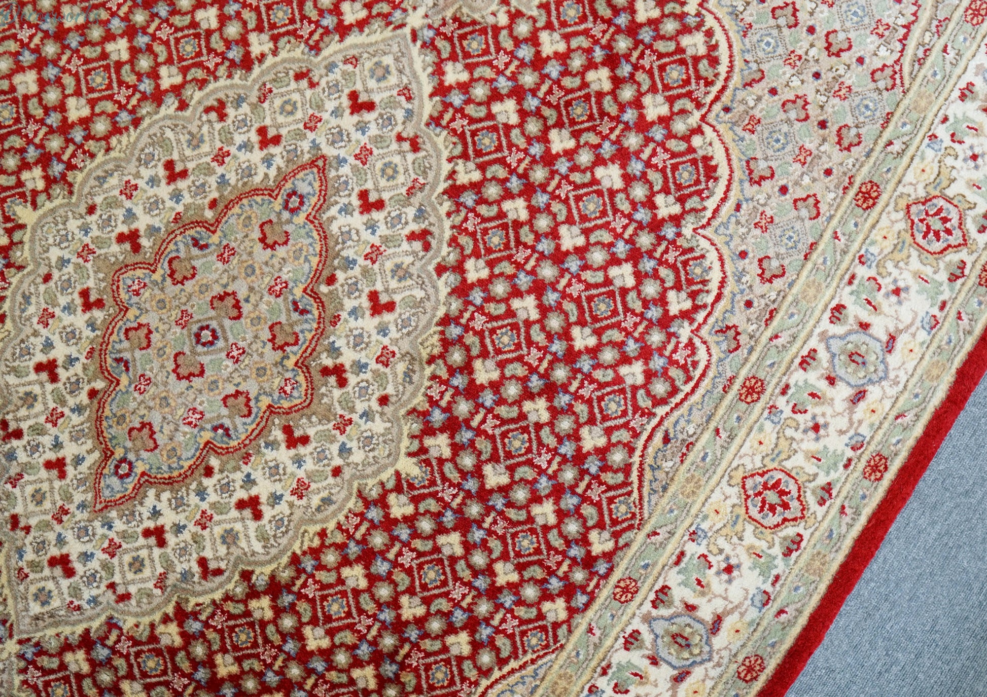 220×135cm  パキスタン手織り絨毯 ダブルノット Decorworks