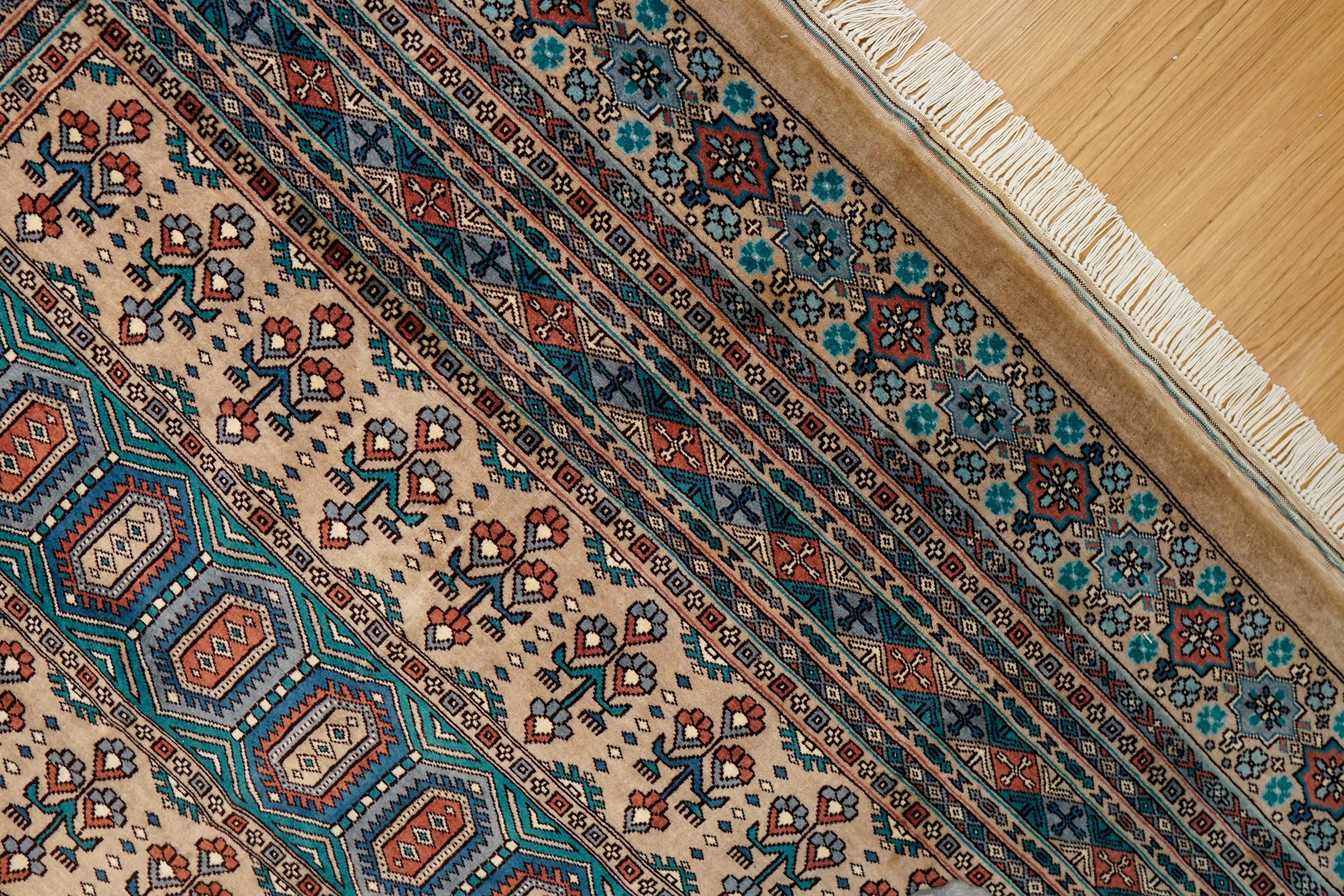 パキスタン手織り絨毯 229×151cm ニュージーランドウール 高品質