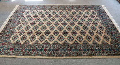 236×164cm  パキスタン手織り絨毯 Decorworks