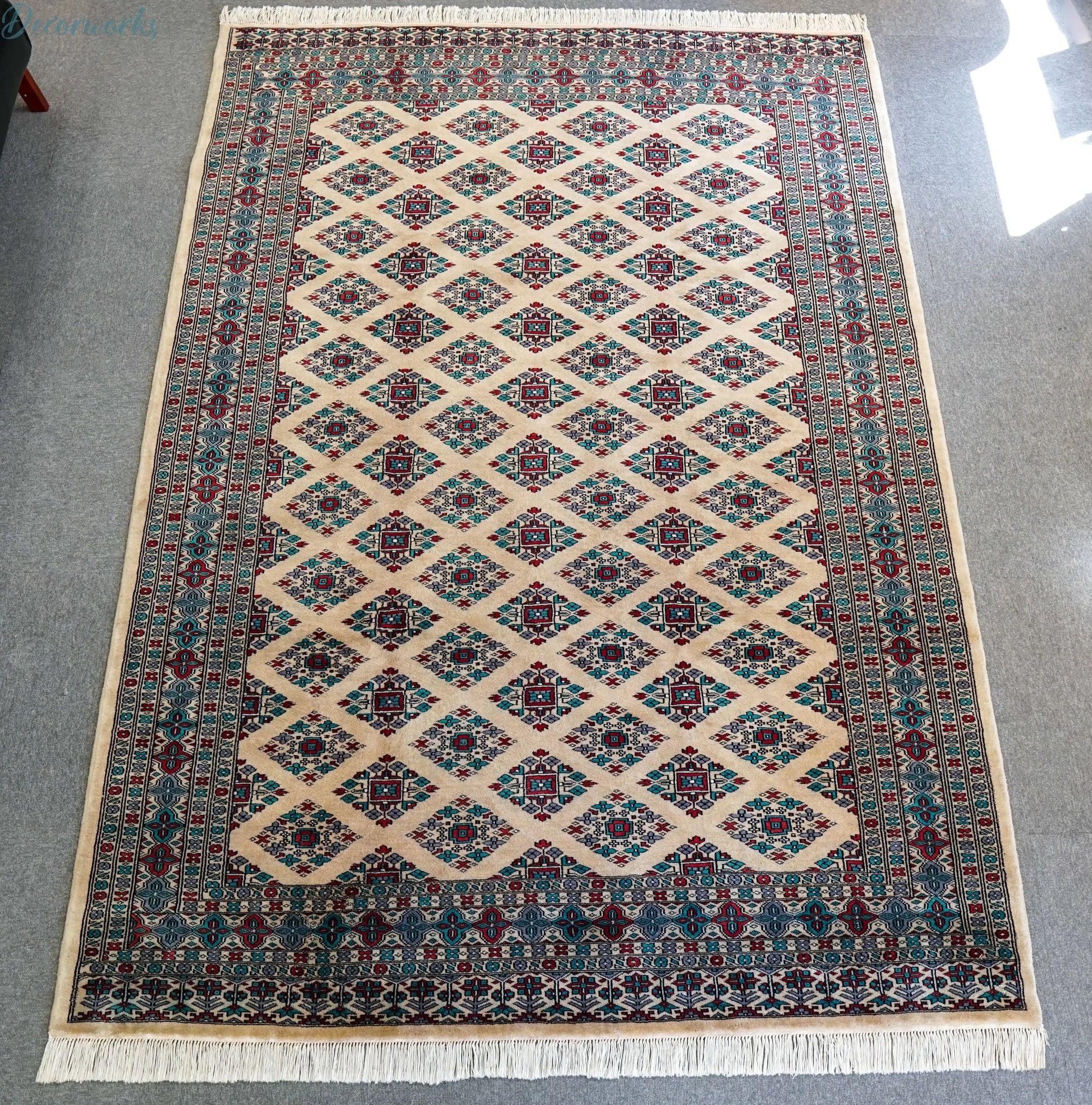 236×164cm  パキスタン手織り絨毯 Decorworks