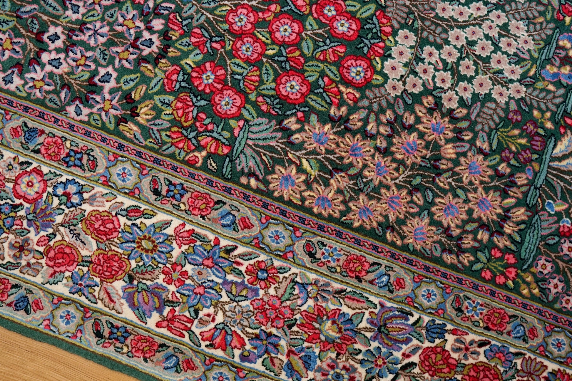 245×155cm　ペルシャ絨毯　ケルマン産 Decorworks