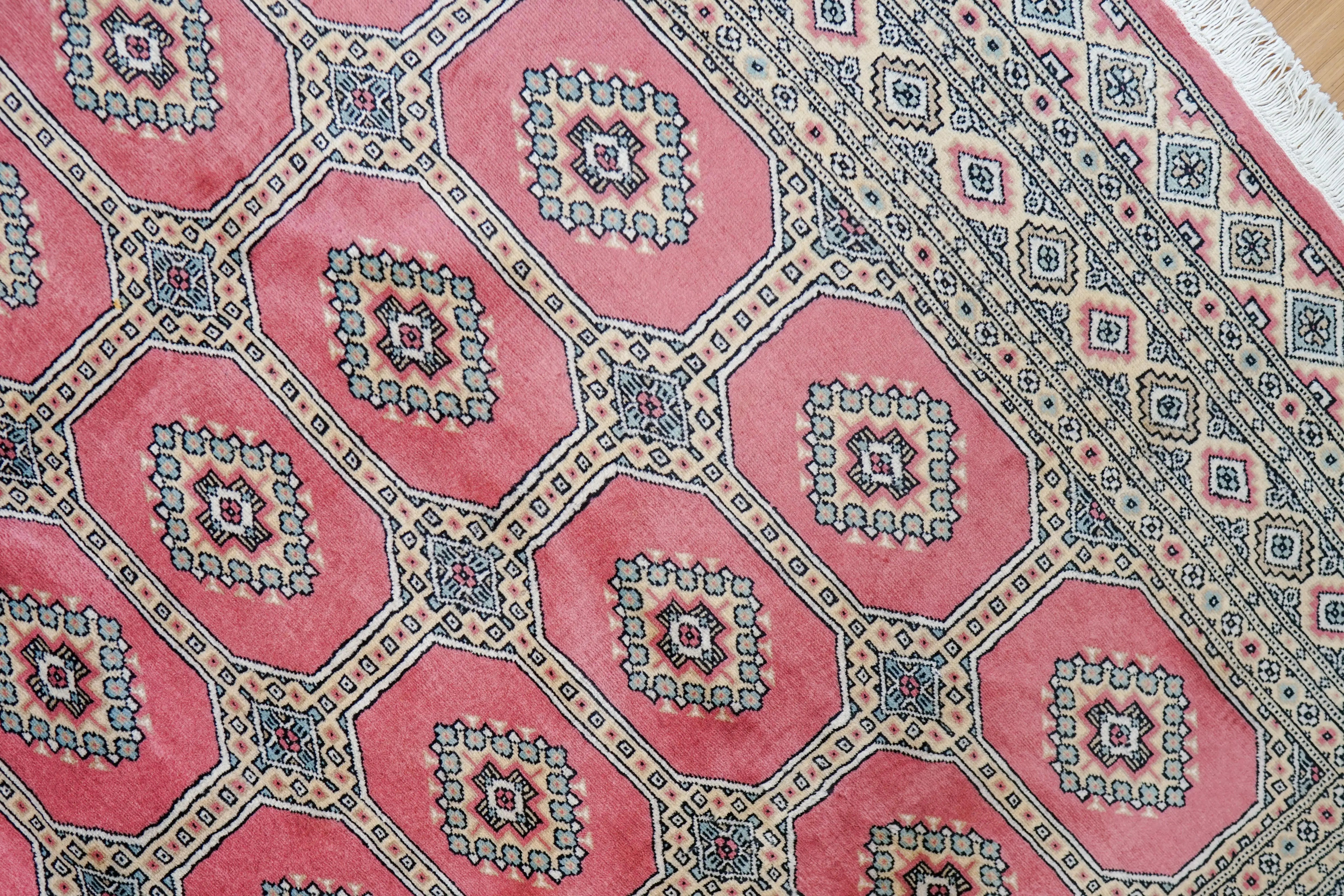 パキスタン手織り絨毯 ジャルダール柄 高級ウール 255×205cm - Decorworks