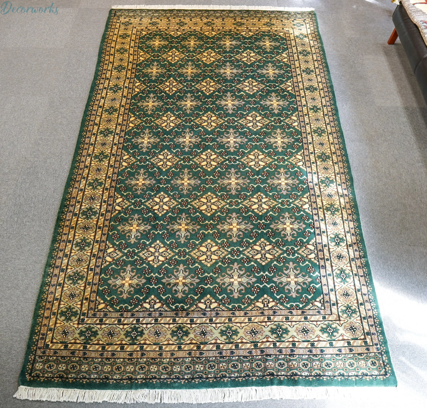 270×154cm パキスタン絨毯 Decorworks
