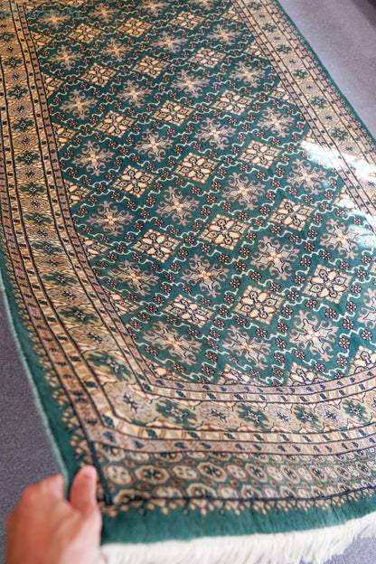 270×154cm パキスタン絨毯 Decorworks