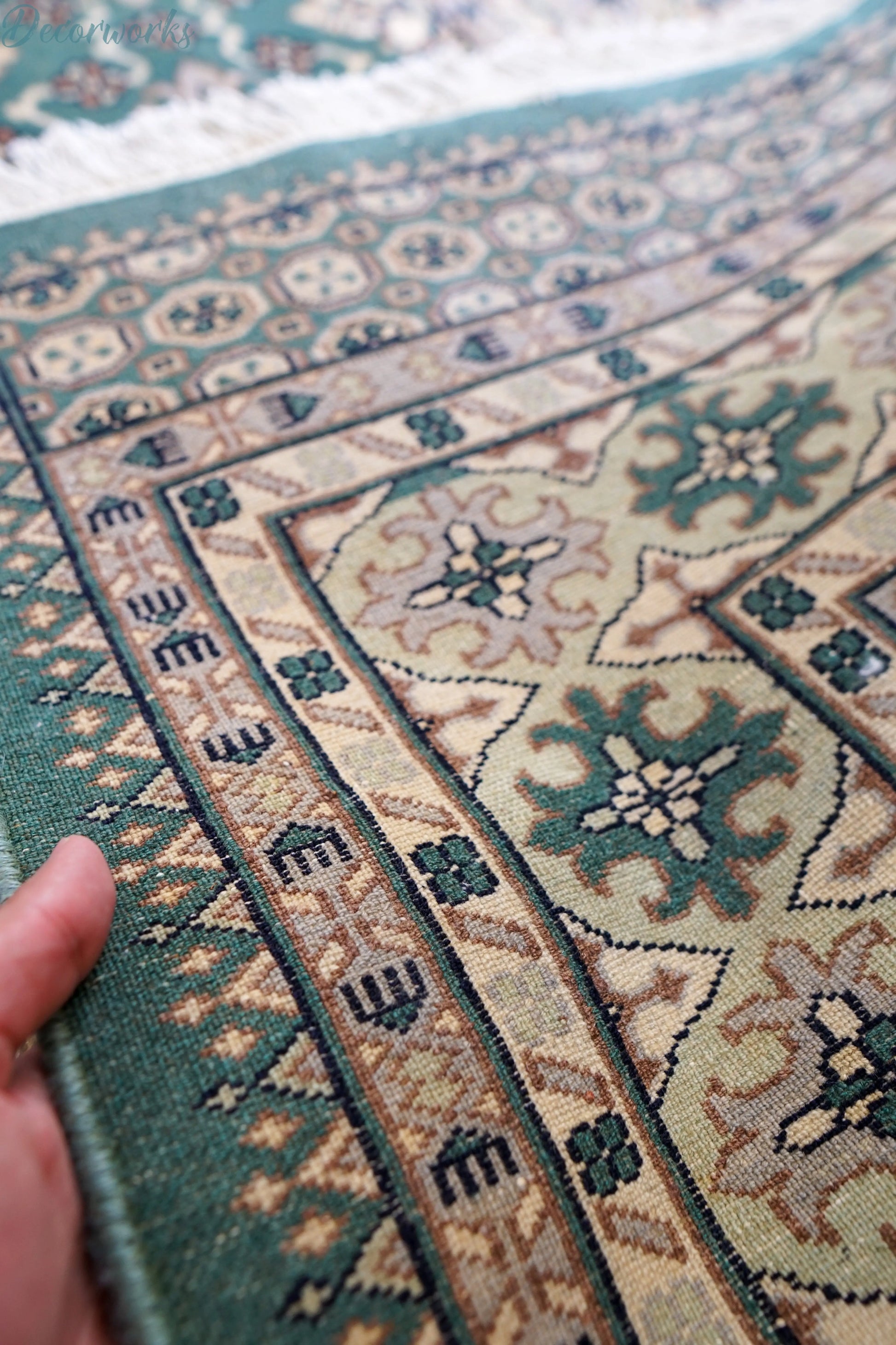 270×154cm パキスタン絨毯 Decorworks