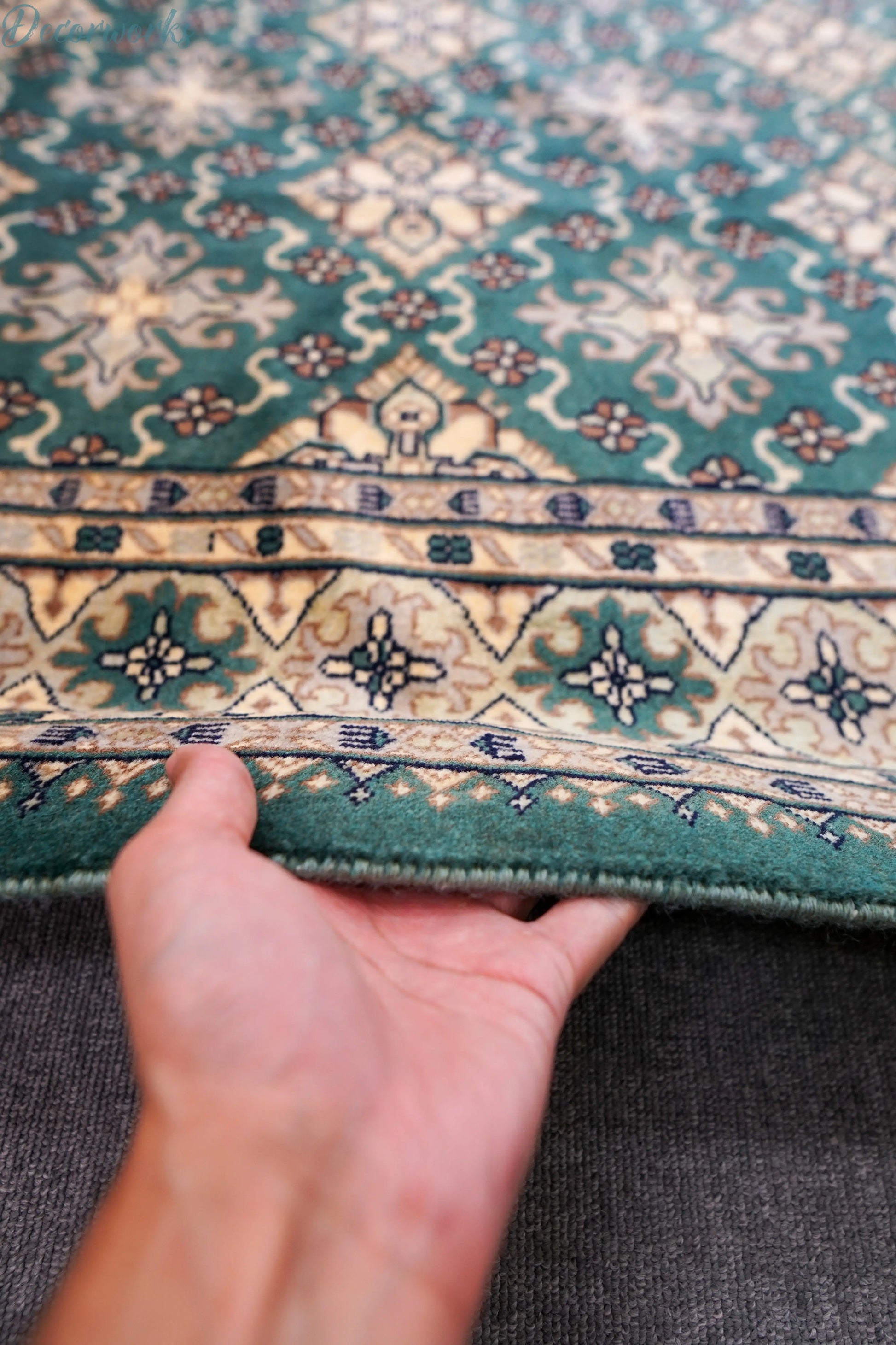270×154cm パキスタン絨毯 Decorworks