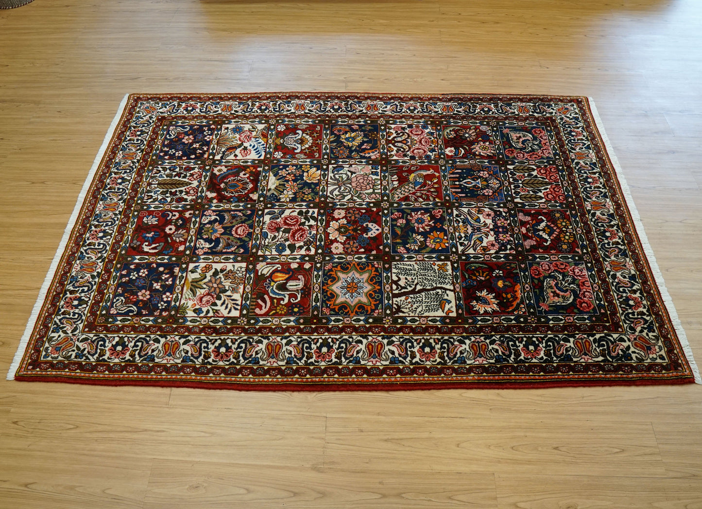  ペルシャ絨毯 バクティアリ産 202×136cm