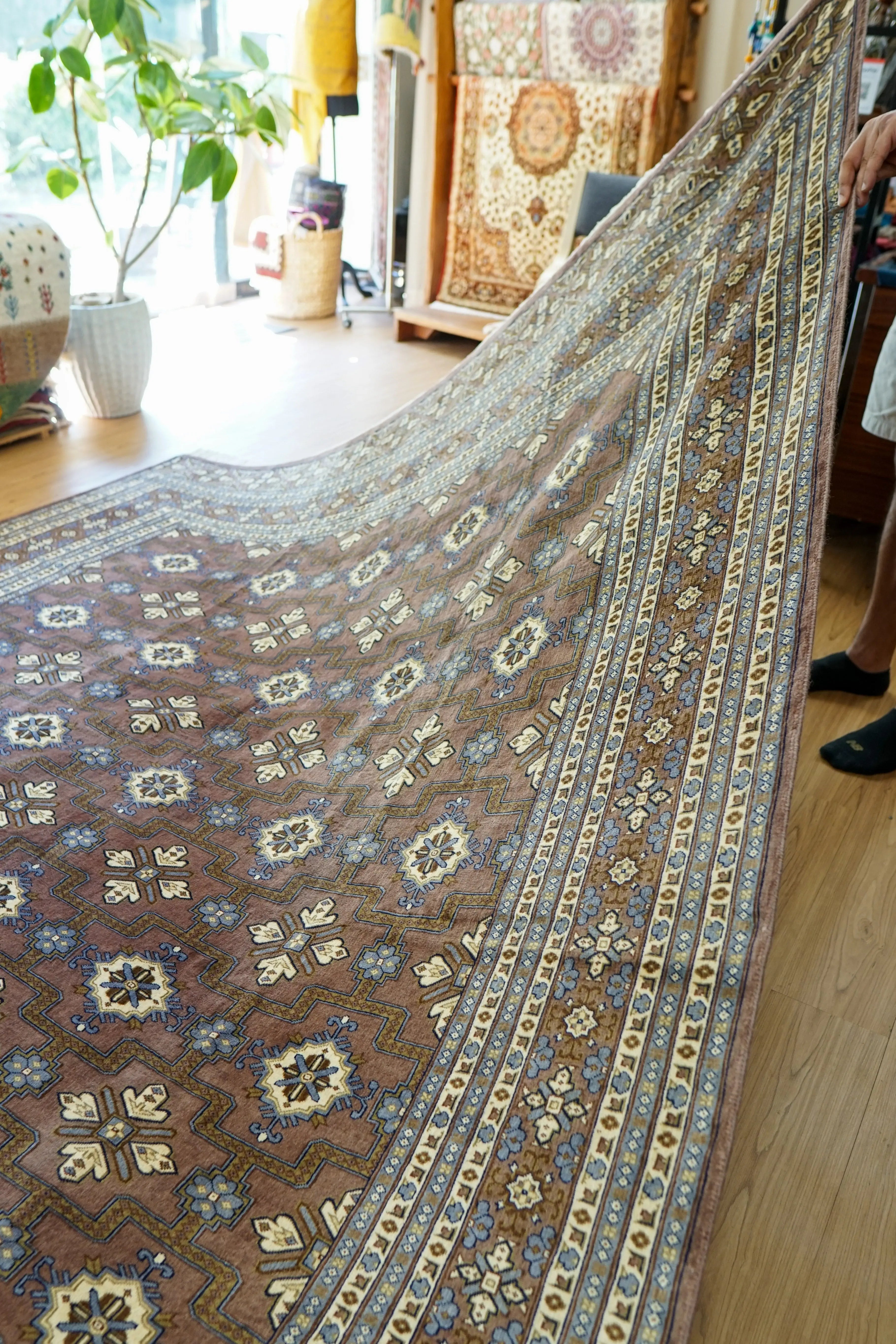 Y2270-2 パキスタン産 ウール 手織り 絨毯 120×77㎝ パキスタン手織り絨毯 307×220cm ニュージーランド産メリノ