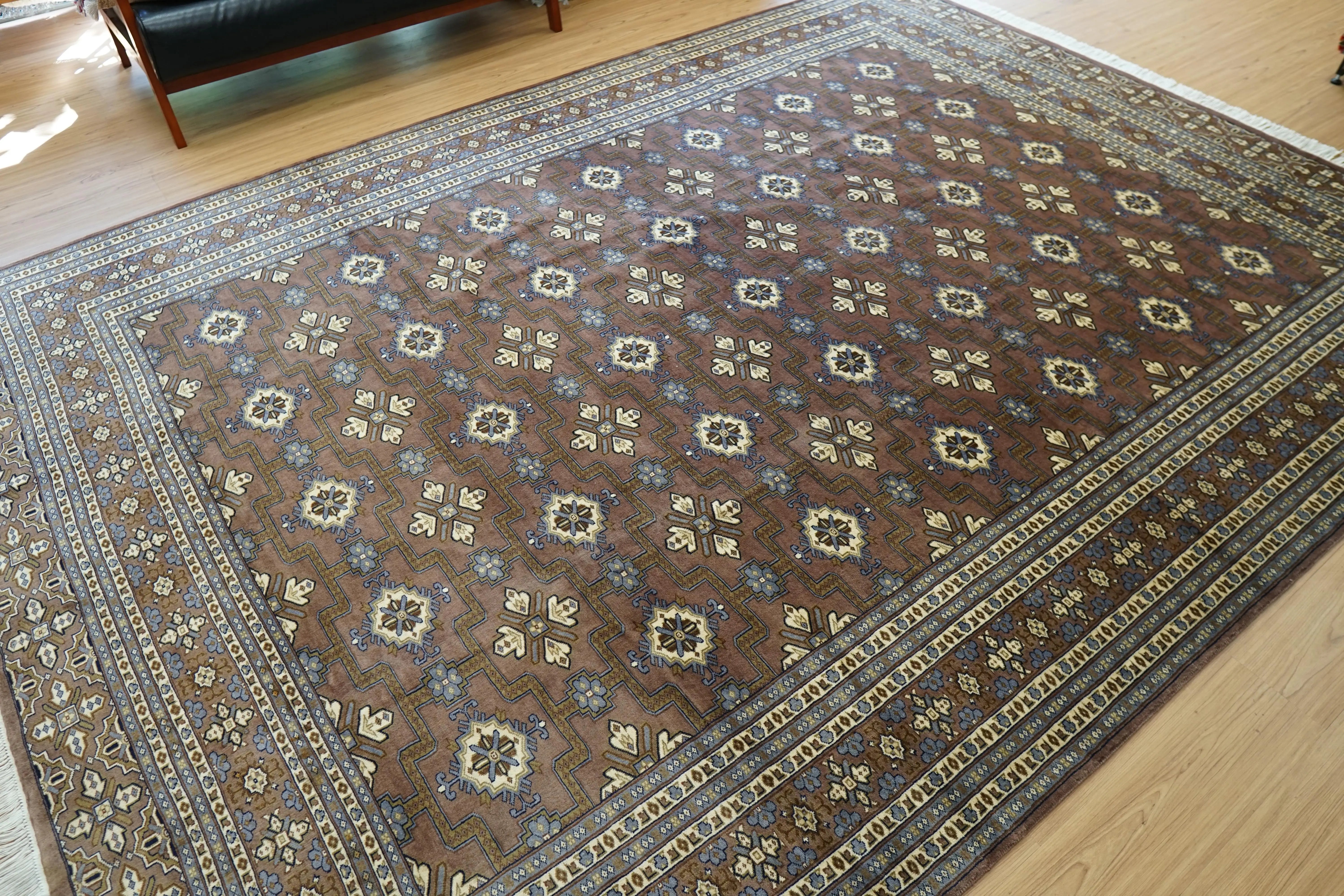 パキスタン手織り絨毯 307×220cm ニュージーランド産メリノウール使用