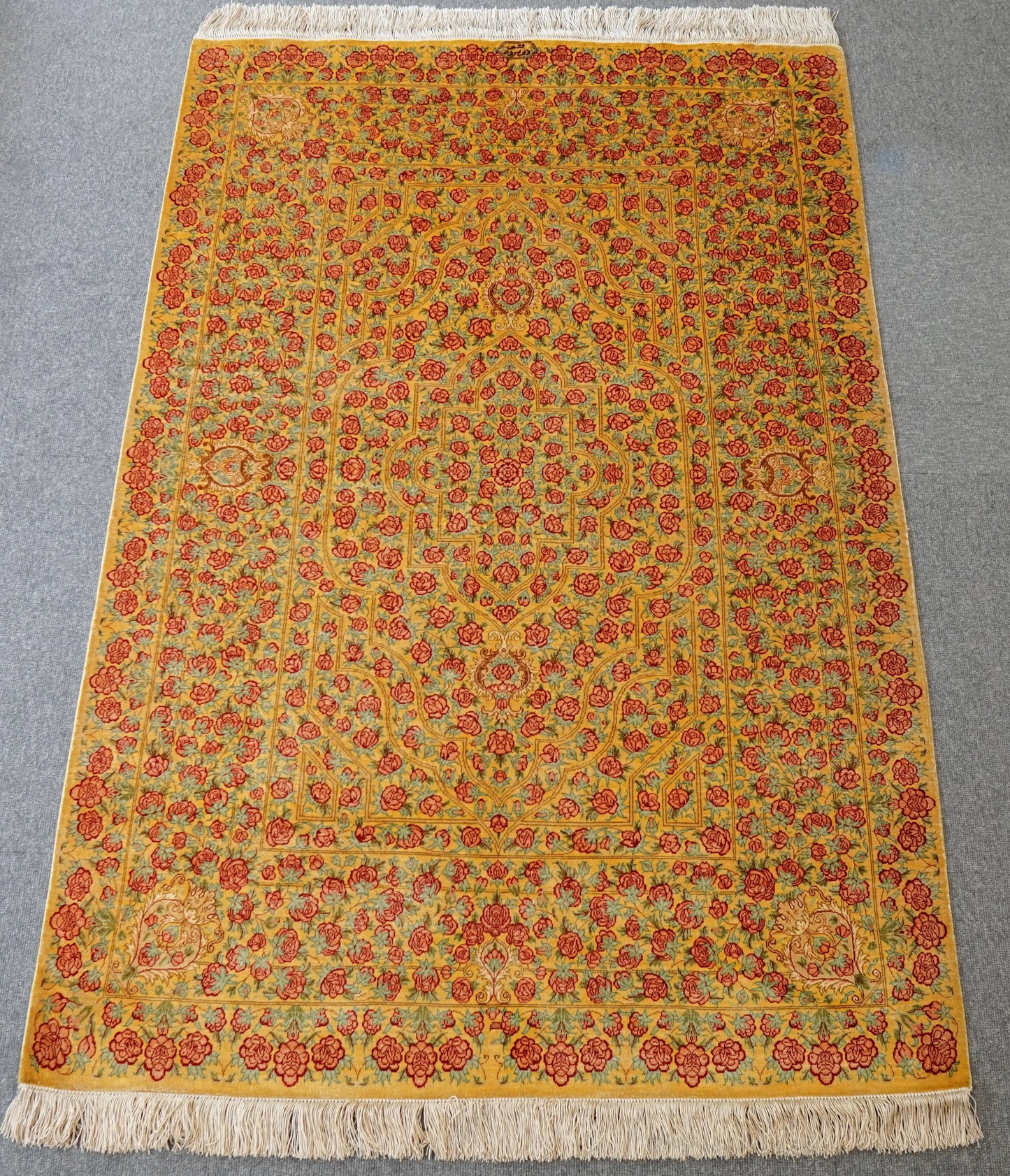 150×100cm　【ペルシャ手織りクム産のシルク100%絨毯】証明書付 Decorworks