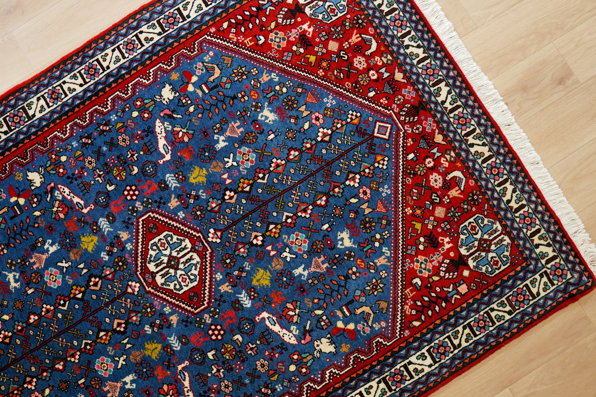 152×105cm　 ペルシャ手織り絨毯 アバデ Decorworks