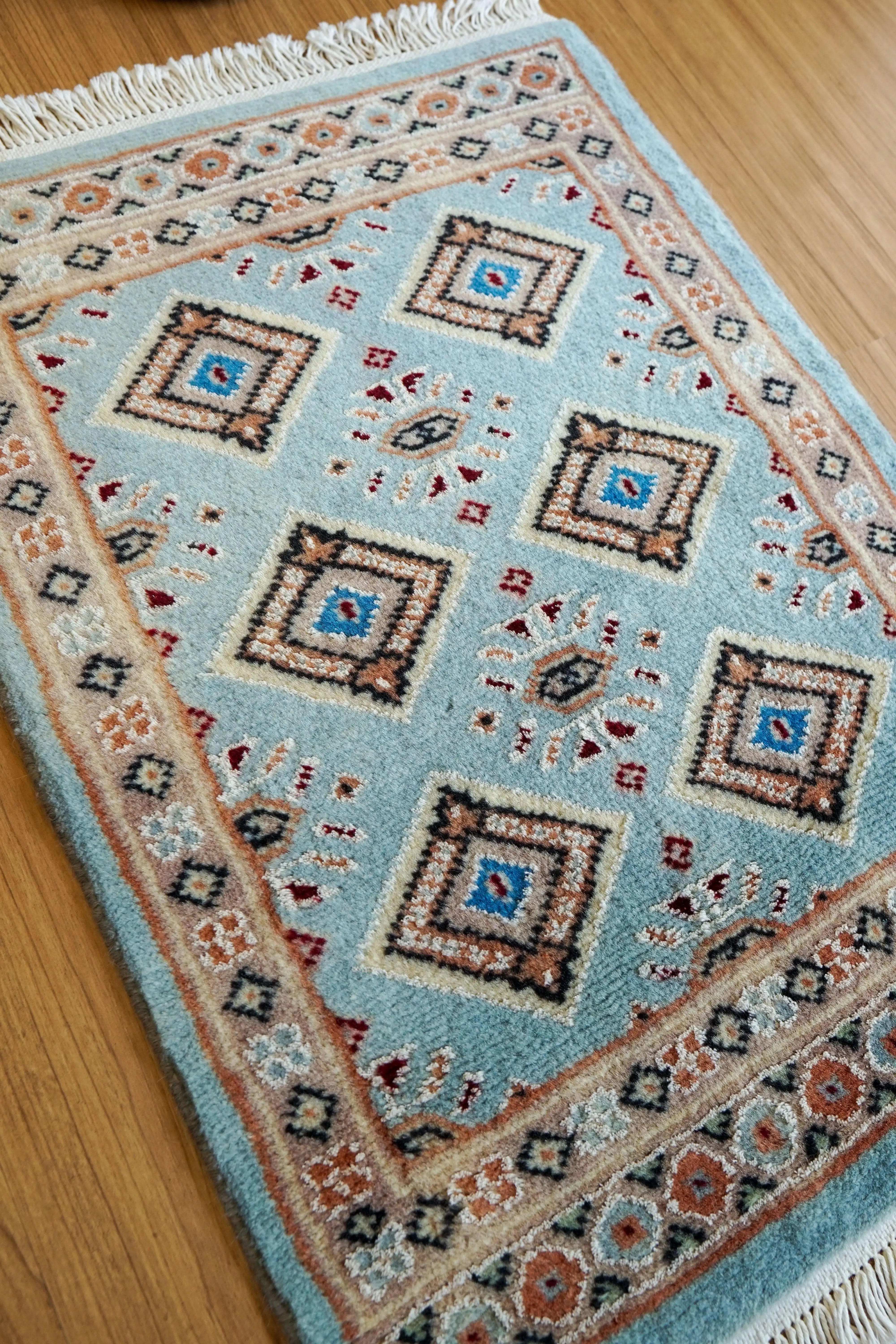 65×46cm 人気 パキスタン手織り絨毯