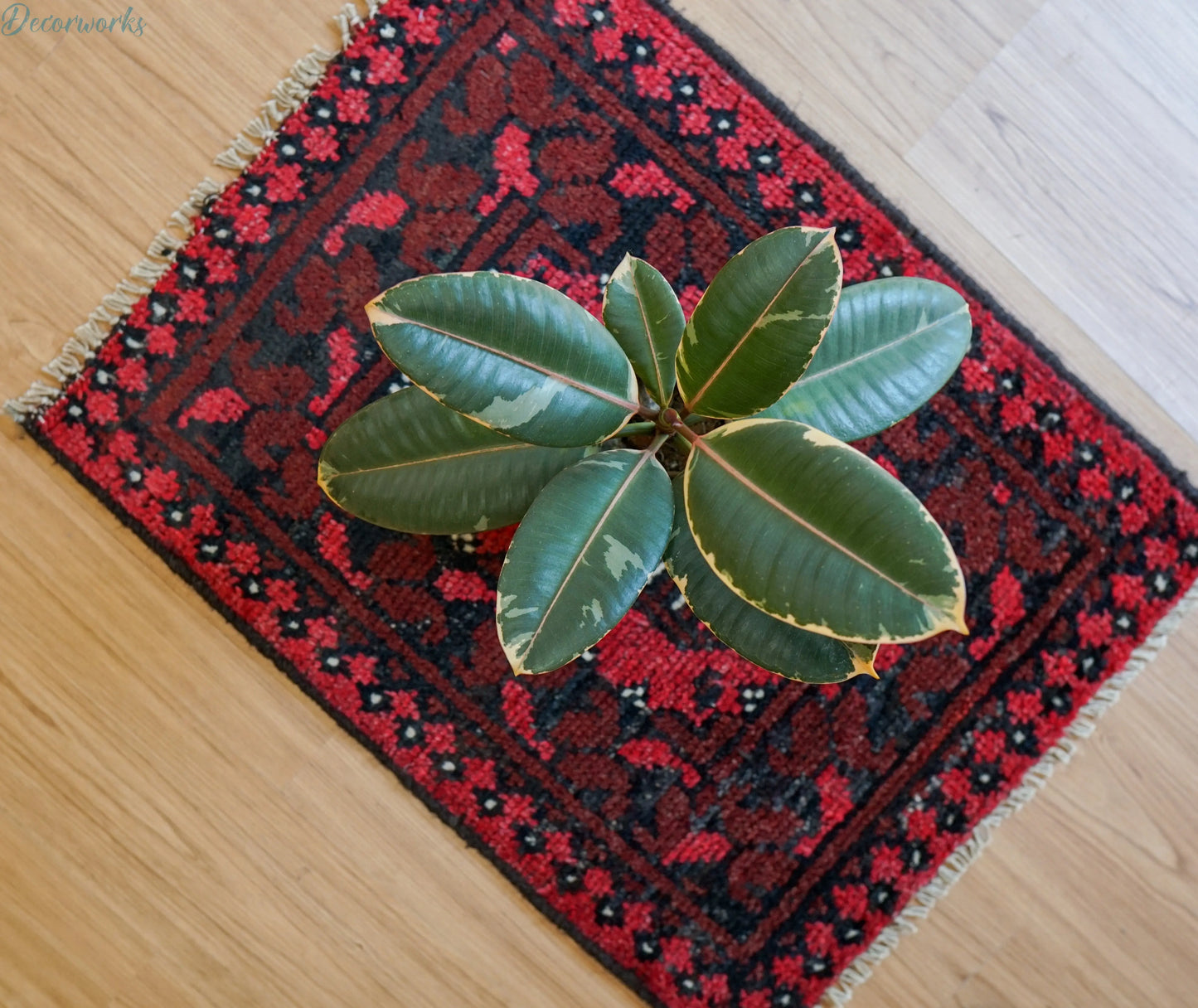 67×52cm トルクメン ボハララグ 手織り絨毯 トライバルラグ ヴィンテージ Decorworks