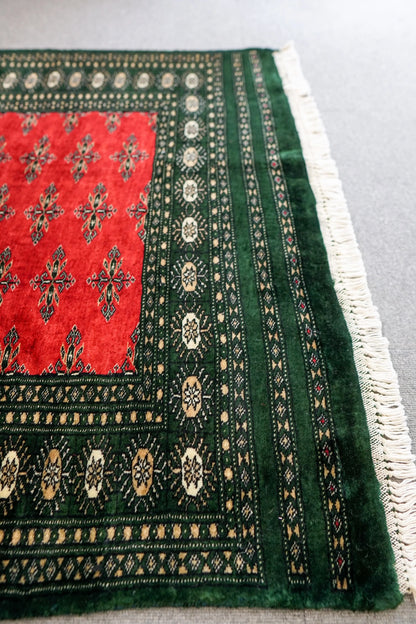 143×92cm  パキスタン手織り絨毯 Decorworks