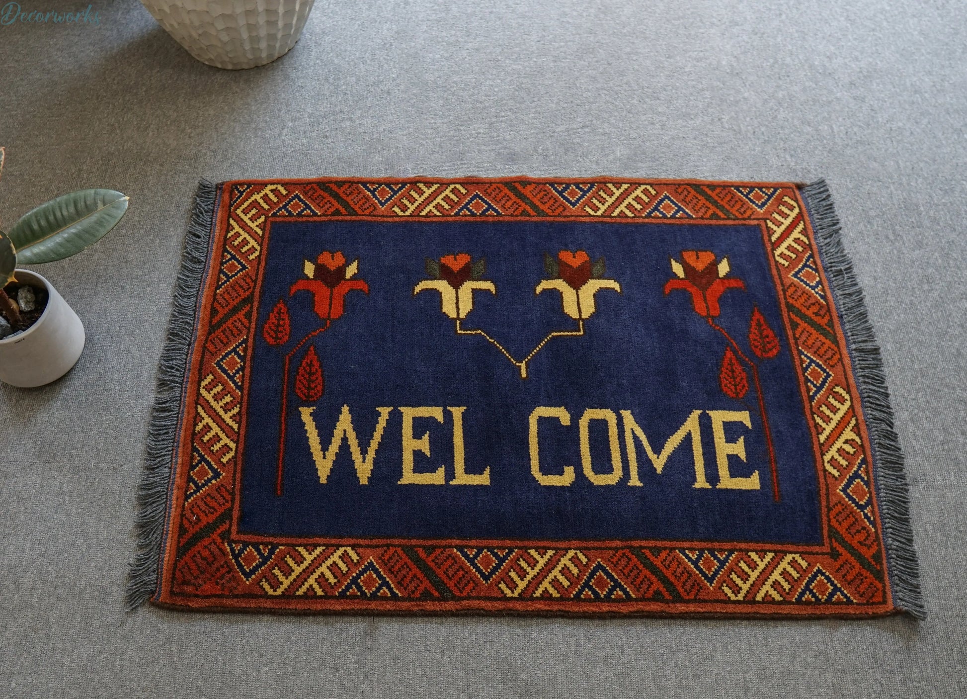 85×61cm 　アフガニスアン手織り絨毯　　　　　 Decorworks