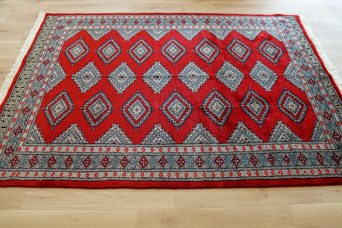  183×126cm パキスタン手織り絨毯